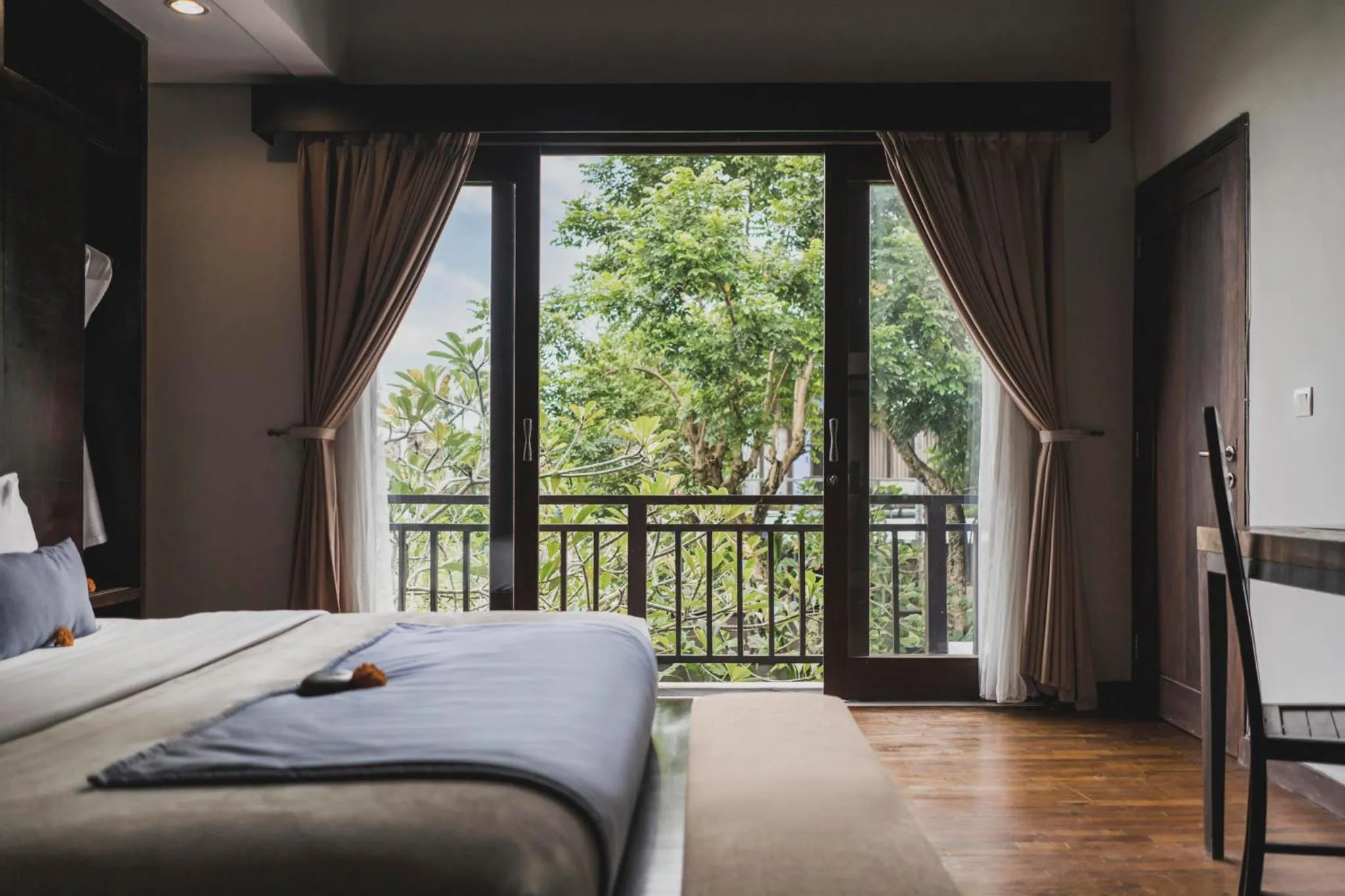 Bed in Canggu Circle Villa by Ini Vie Hospitality