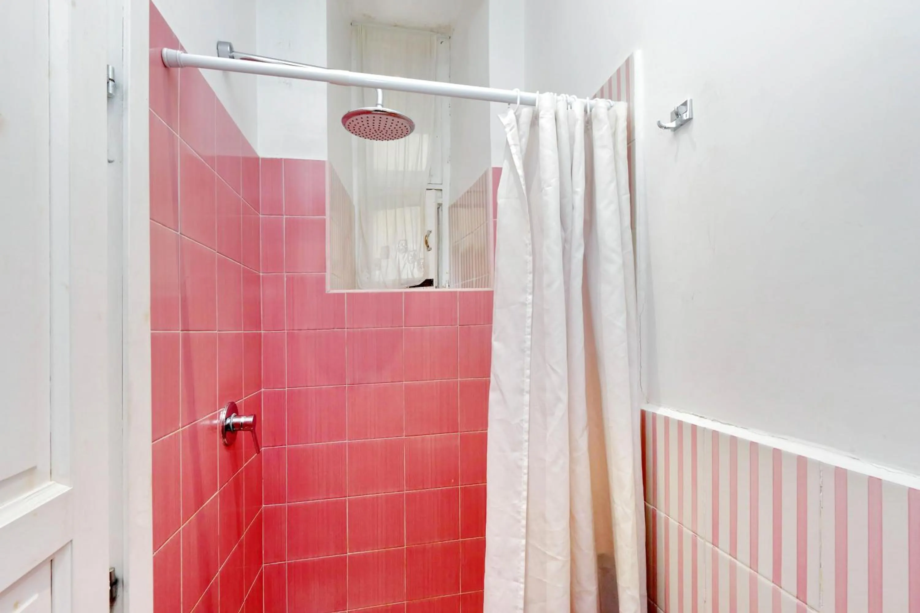 Shower in Cassiodoro19