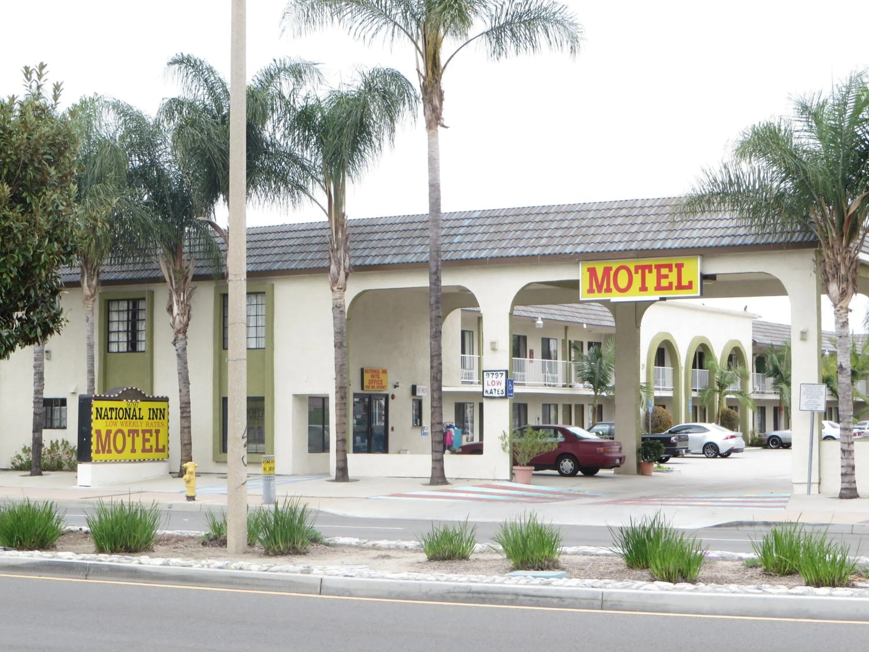 Facade/entrance in National Inn Garden Grove