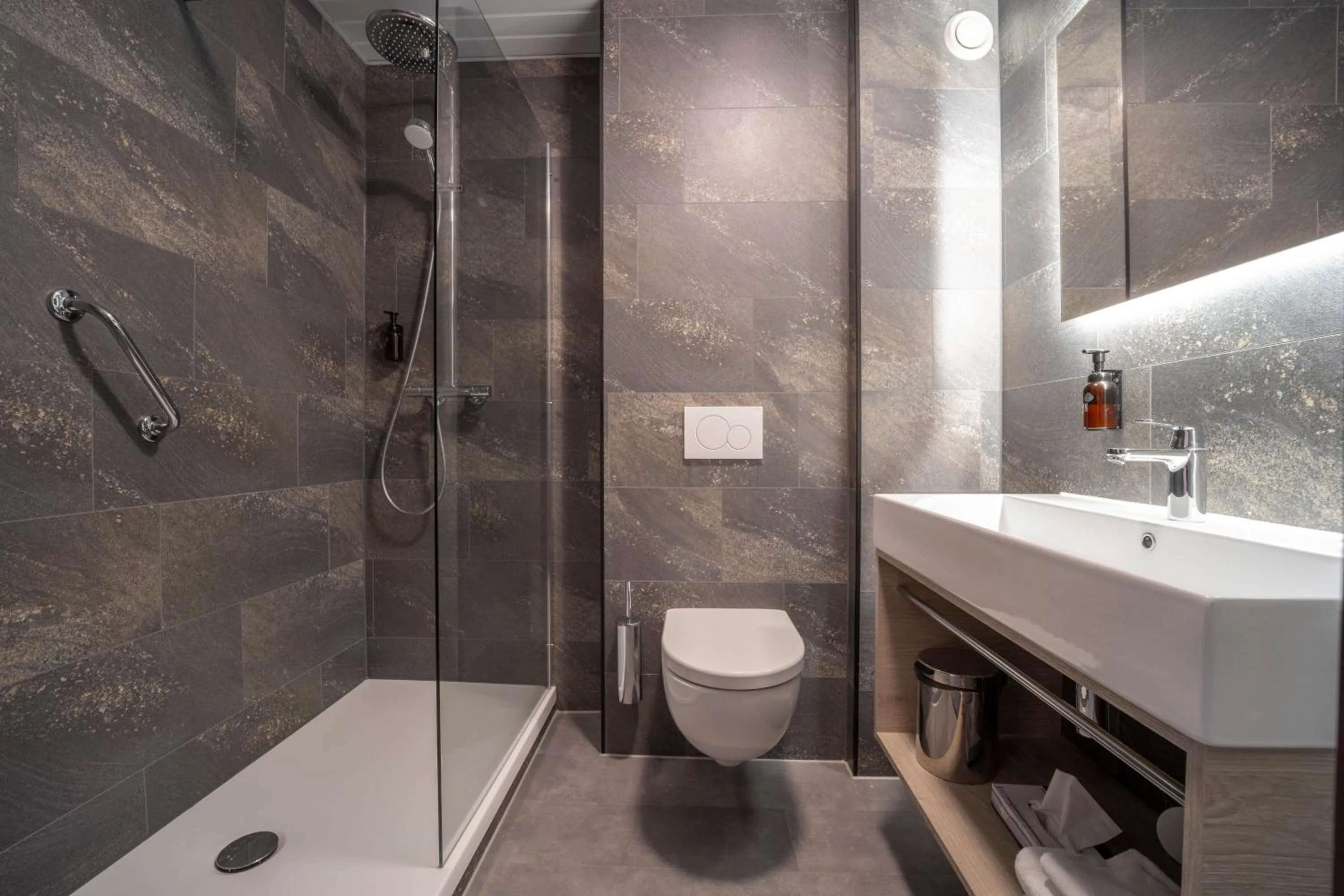 Bathroom in Fletcher Hotel-Restaurant de Witte Brug