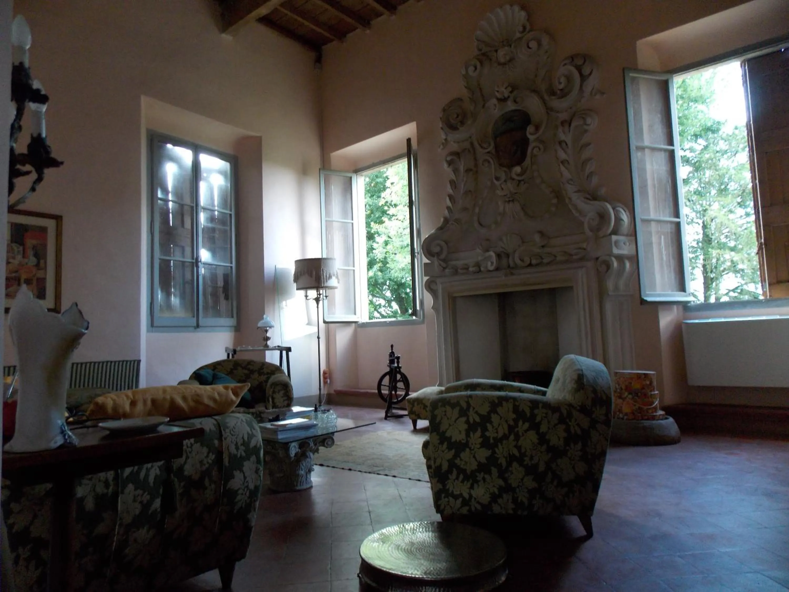 Communal lounge/ TV room in Bed and Breakfast di Charme La Bonarella