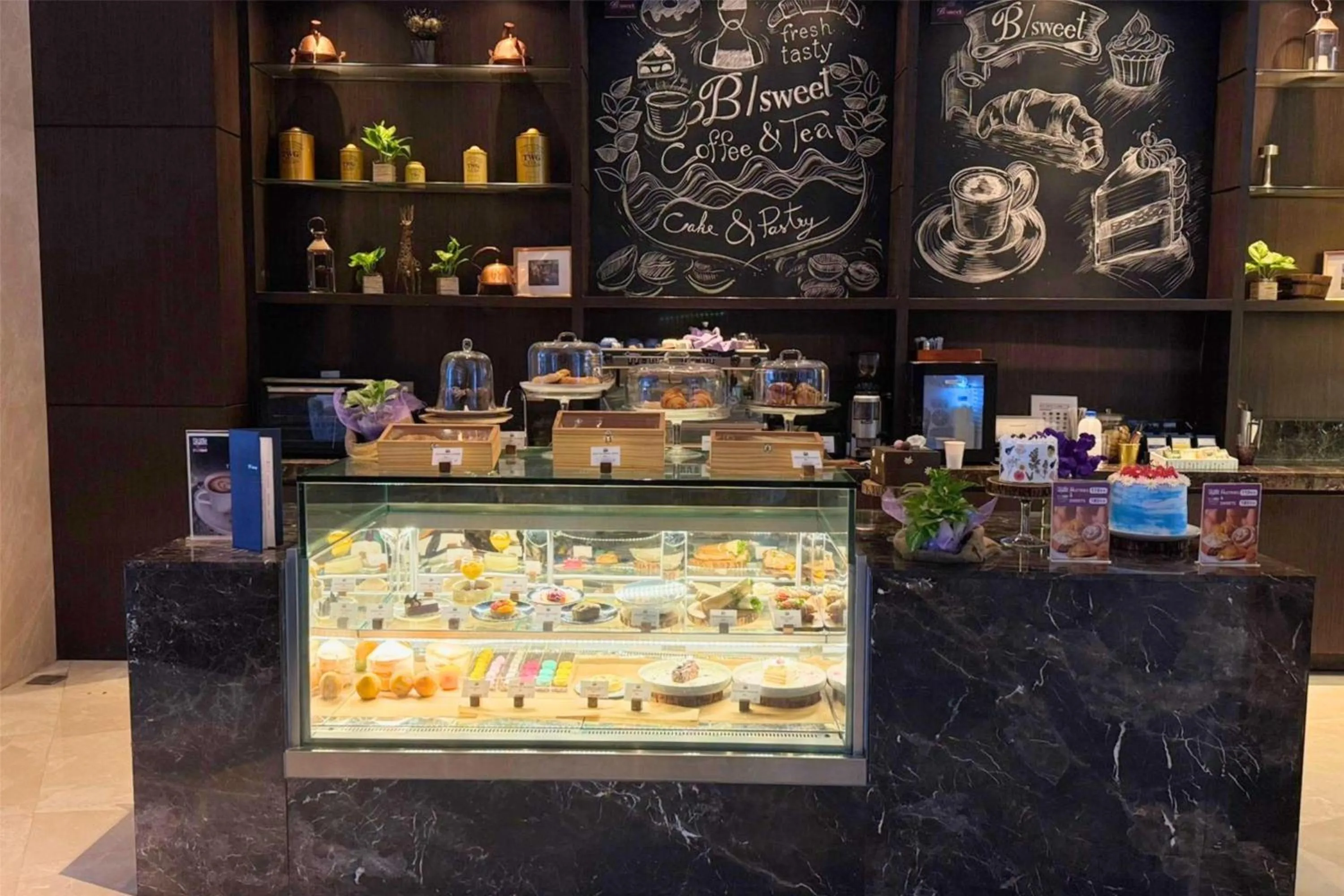 Restaurant/places to eat in Radisson Blu Plaza Bangkok