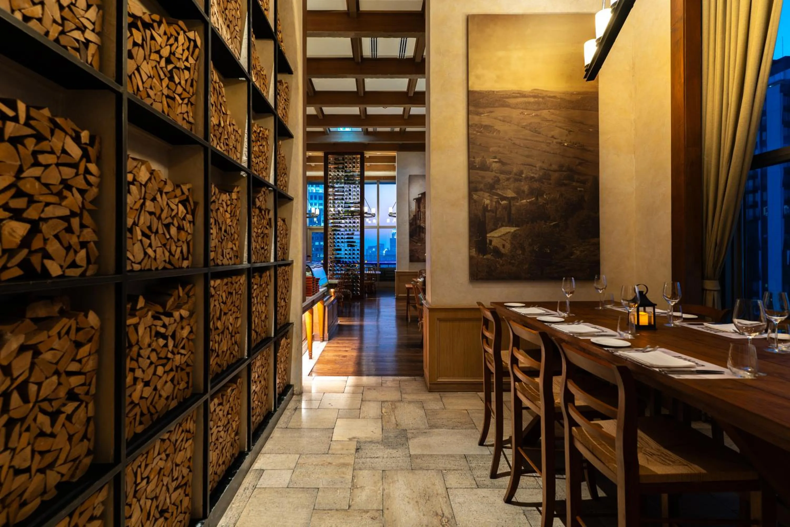 Restaurant/places to eat in Radisson Blu Plaza Bangkok