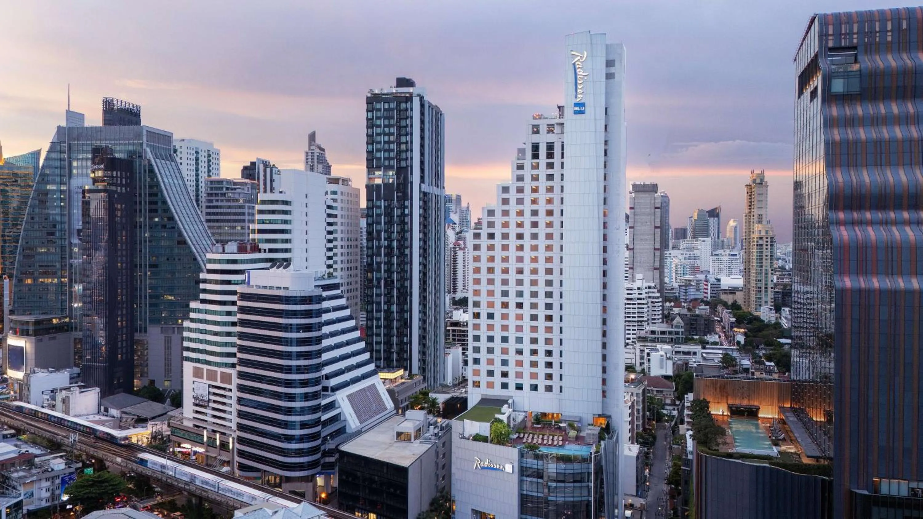 Property building in Radisson Blu Plaza Bangkok