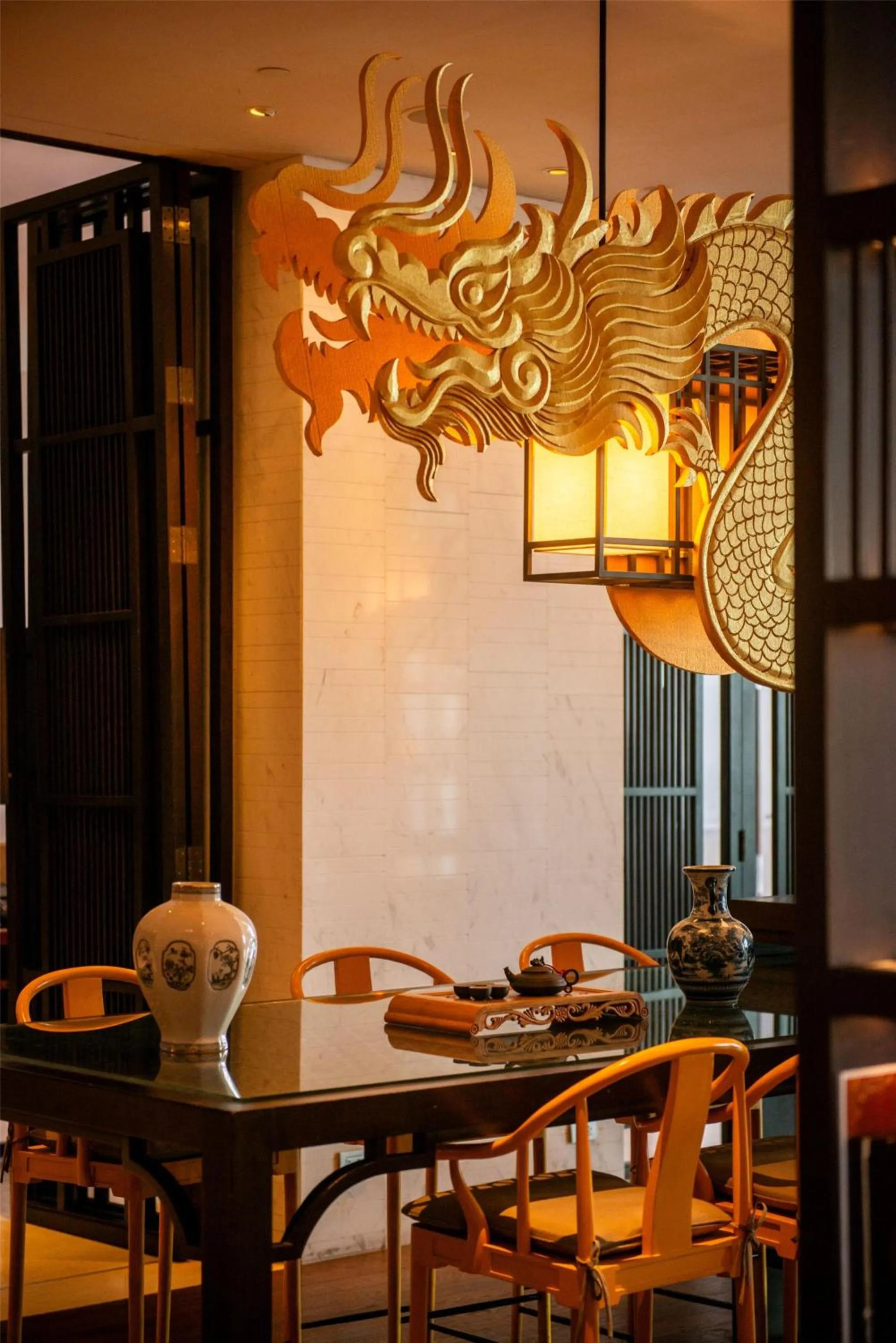 Restaurant/places to eat in Radisson Blu Plaza Bangkok