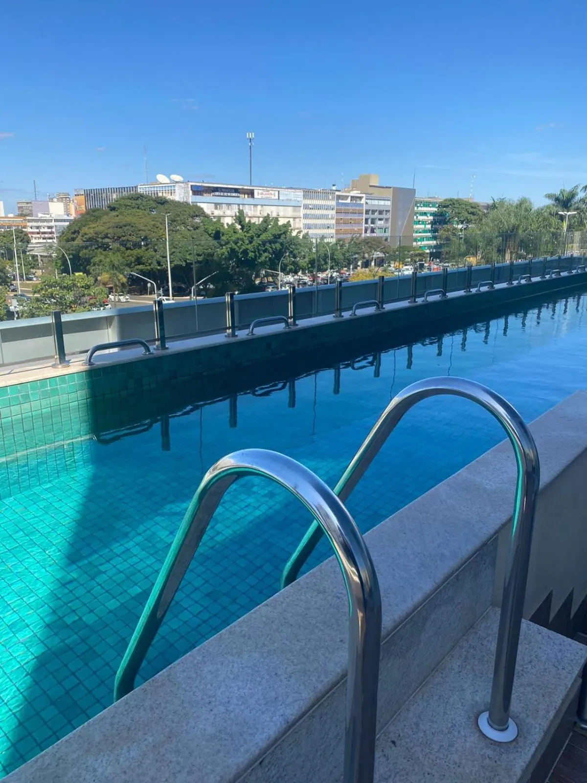 Swimming pool in Tryp by Wyndham Brasília Nações