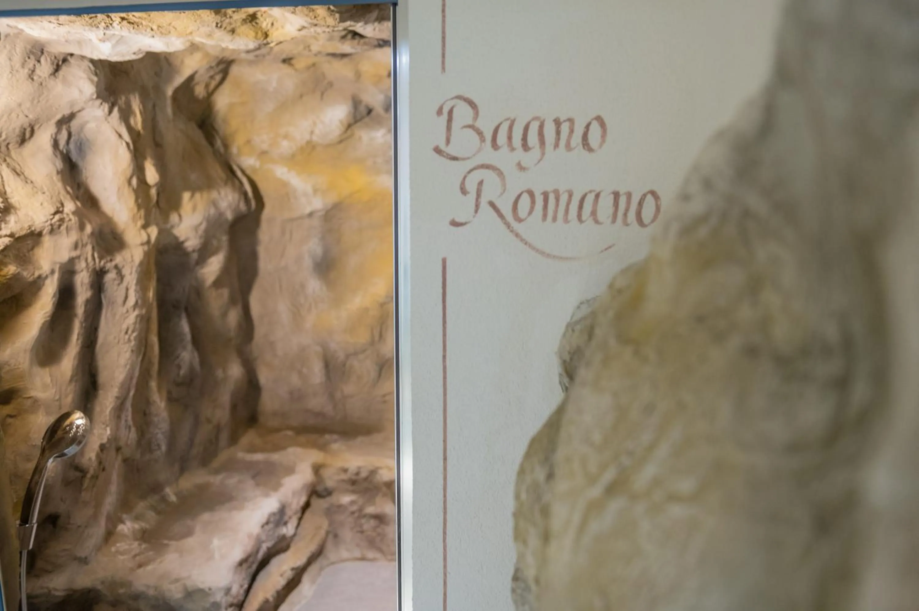 Sauna in Hotel Lago della Creta