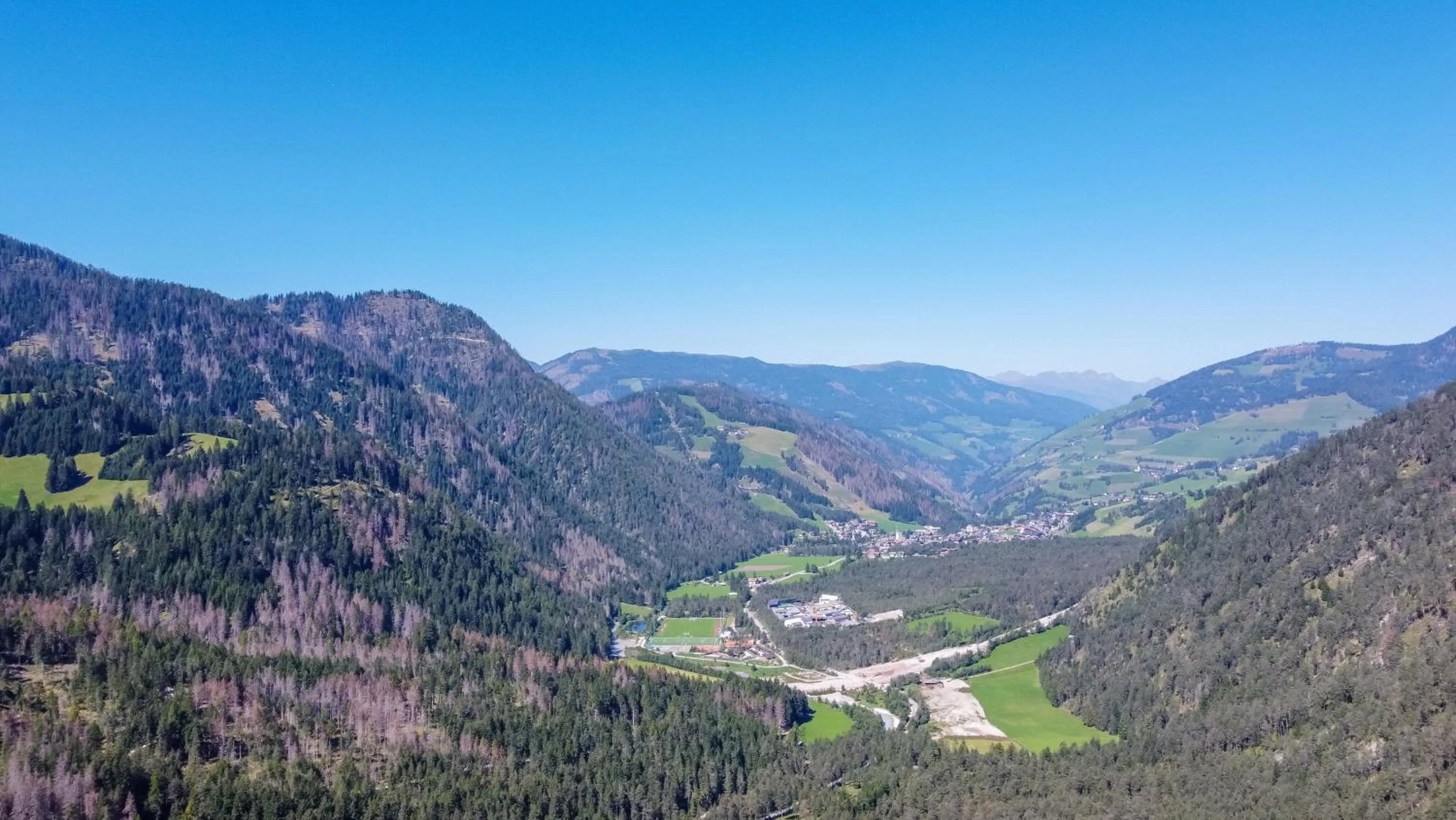 Natural landscape in Hotel Lago della Creta