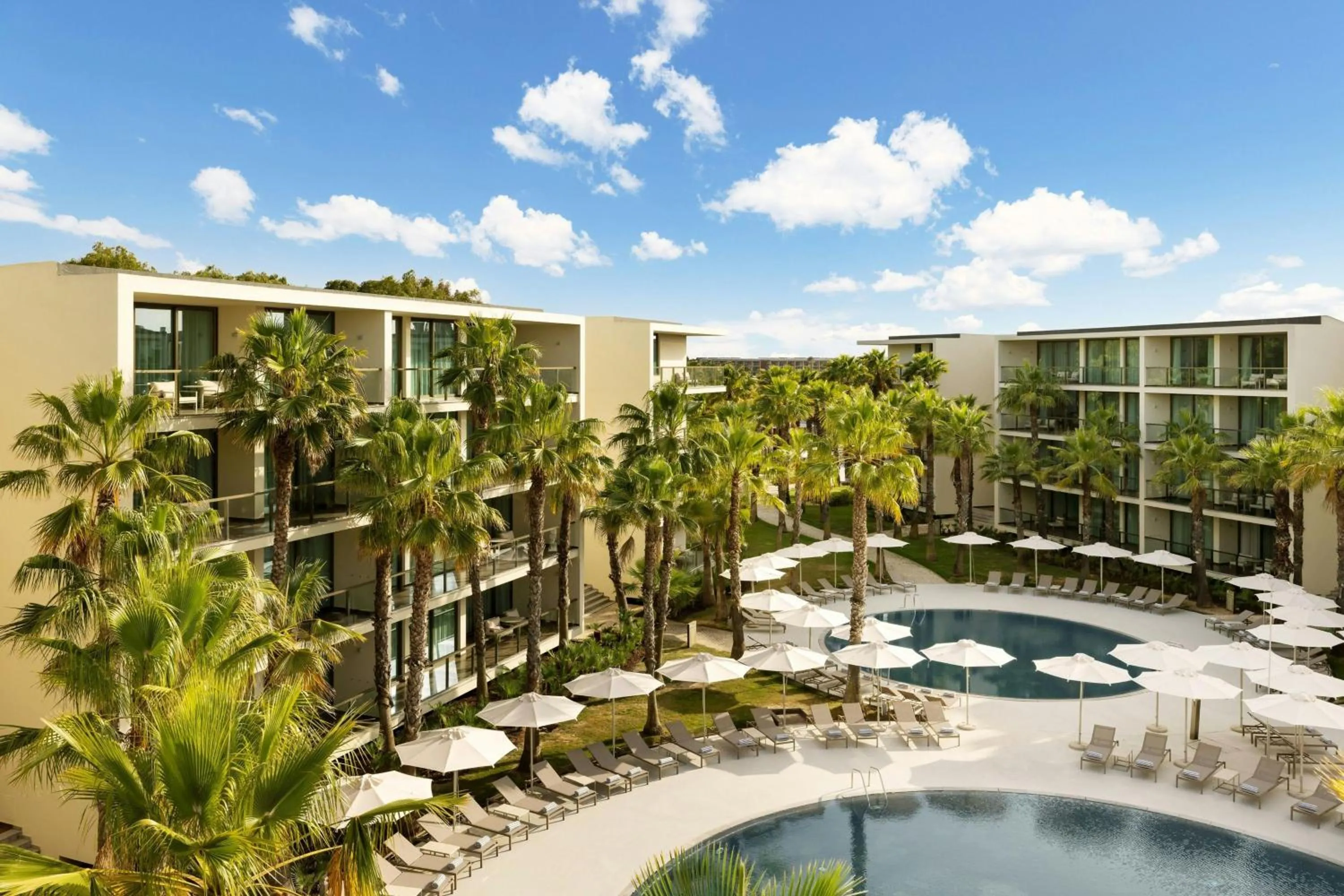 Swimming pool in Marriott Residences Salgados Resort, Algarve