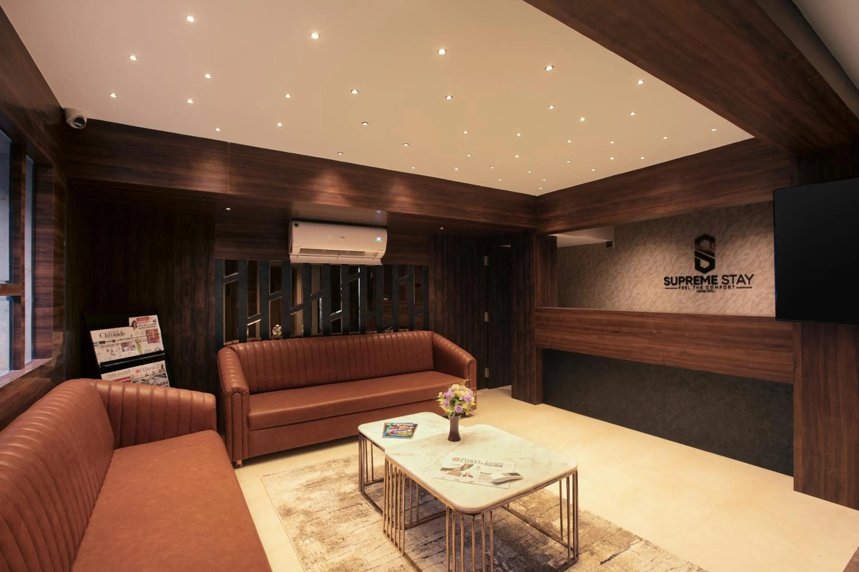 Property building in SUPREME STAY