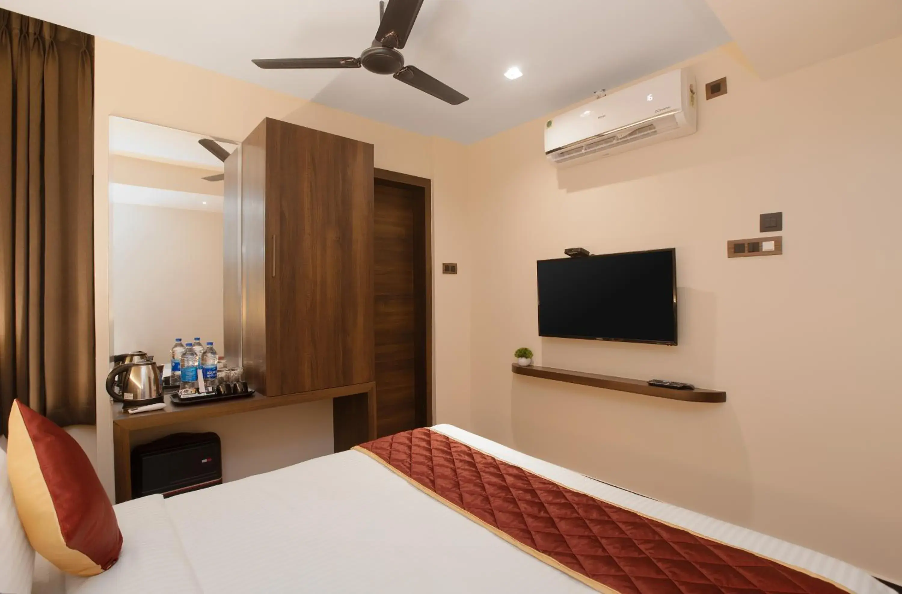 Deluxe Double Room - single occupancy in SUPREME STAY Deluxe Double Room - single occupancy in SUPREME STAY