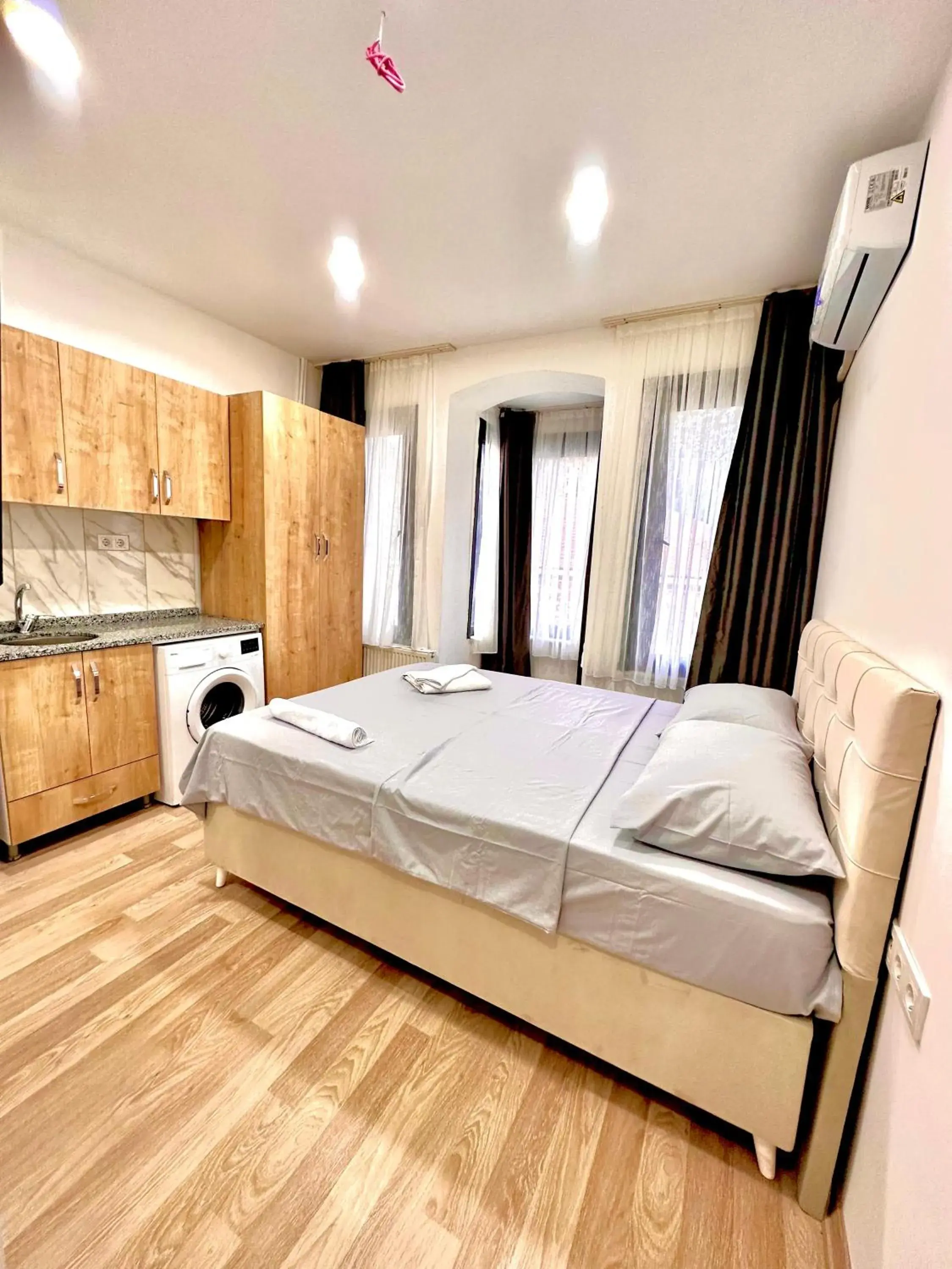 Alaca Suit Alaca Suit