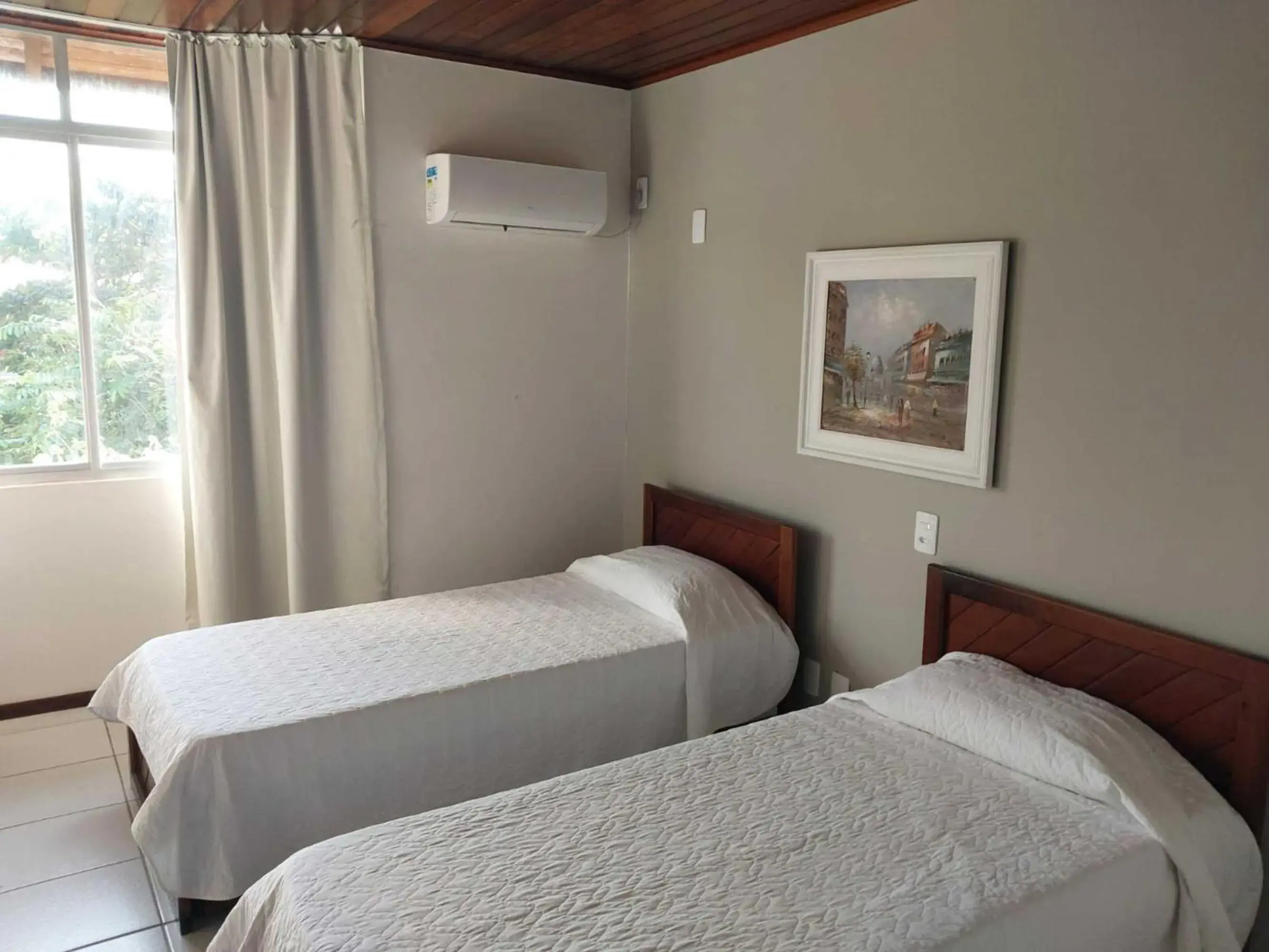 Deluxe Double or Twin Room in Flamboyant Hotel Deluxe Double or Twin Room in Flamboyant Hotel