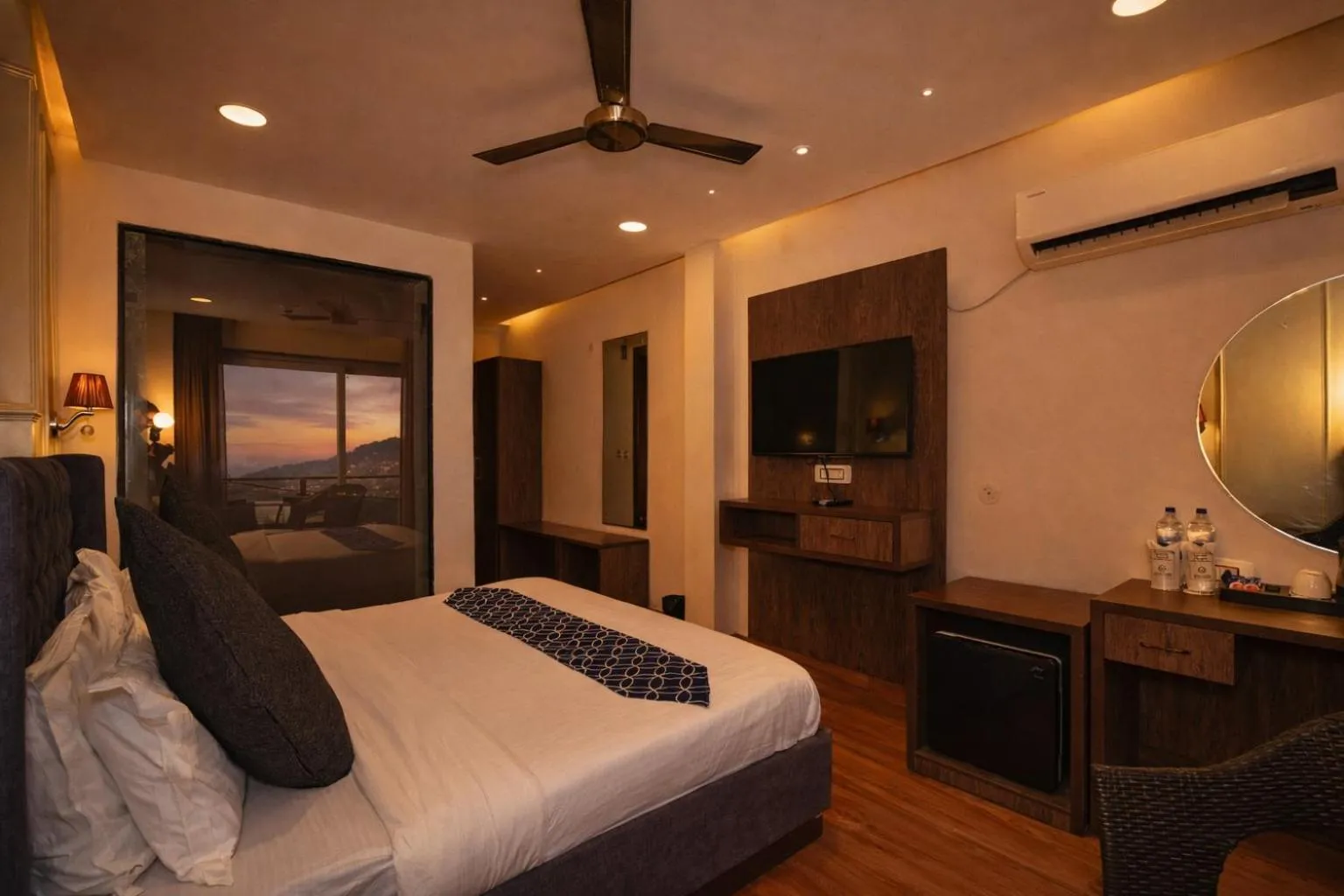 Bedroom, Bed in AH Grand Villa - Hotel Near Dalai Lama Temple