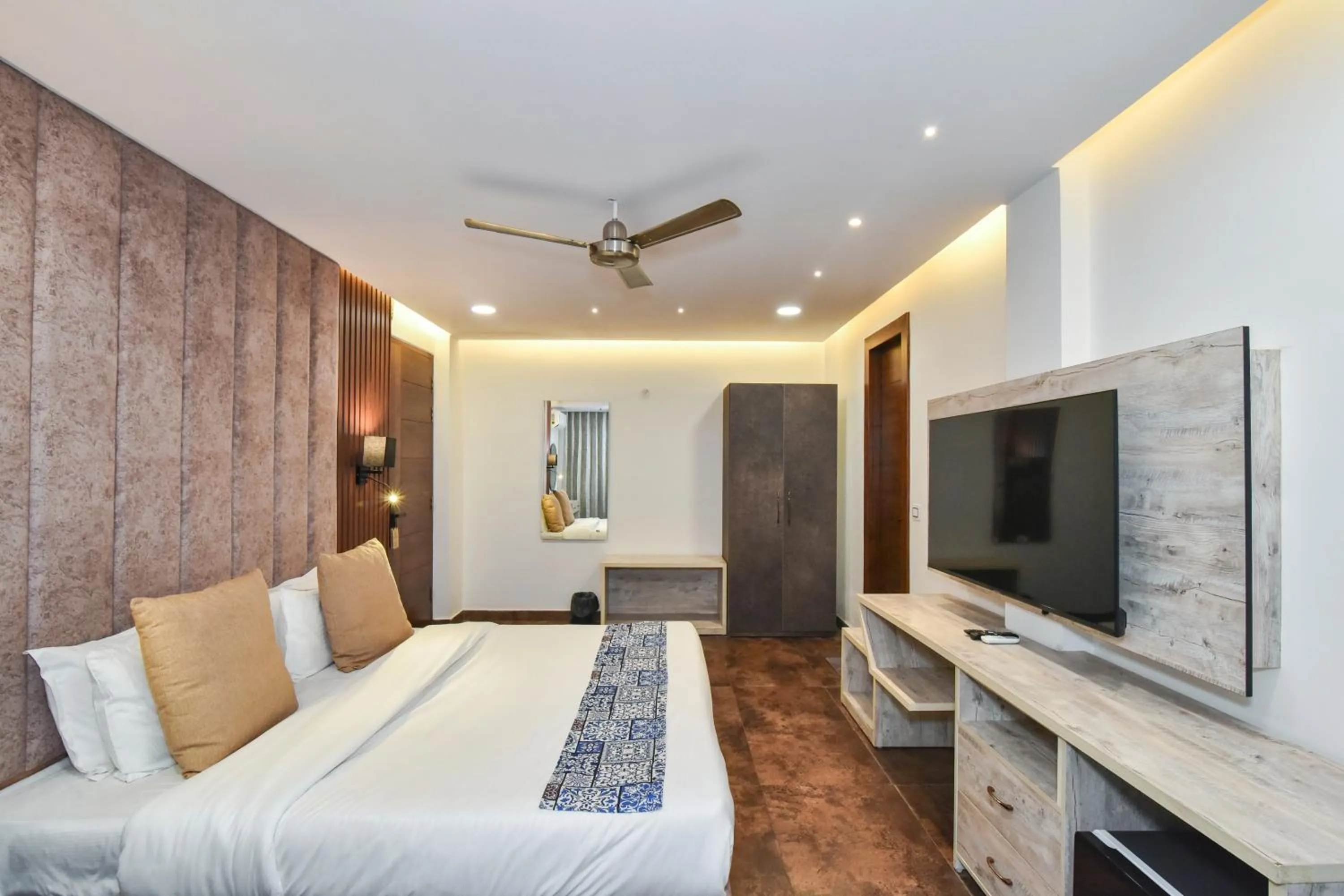 Bedroom, Bed in AH Grand Villa - Hotel Near Dalai Lama Temple