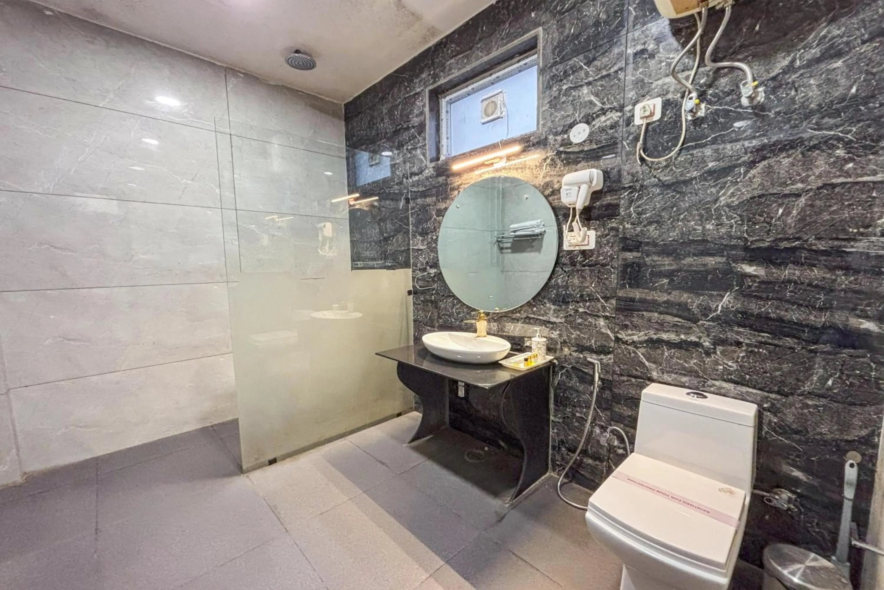 Bathroom in AH Grand Villa - Hotel Near Dalai Lama Temple