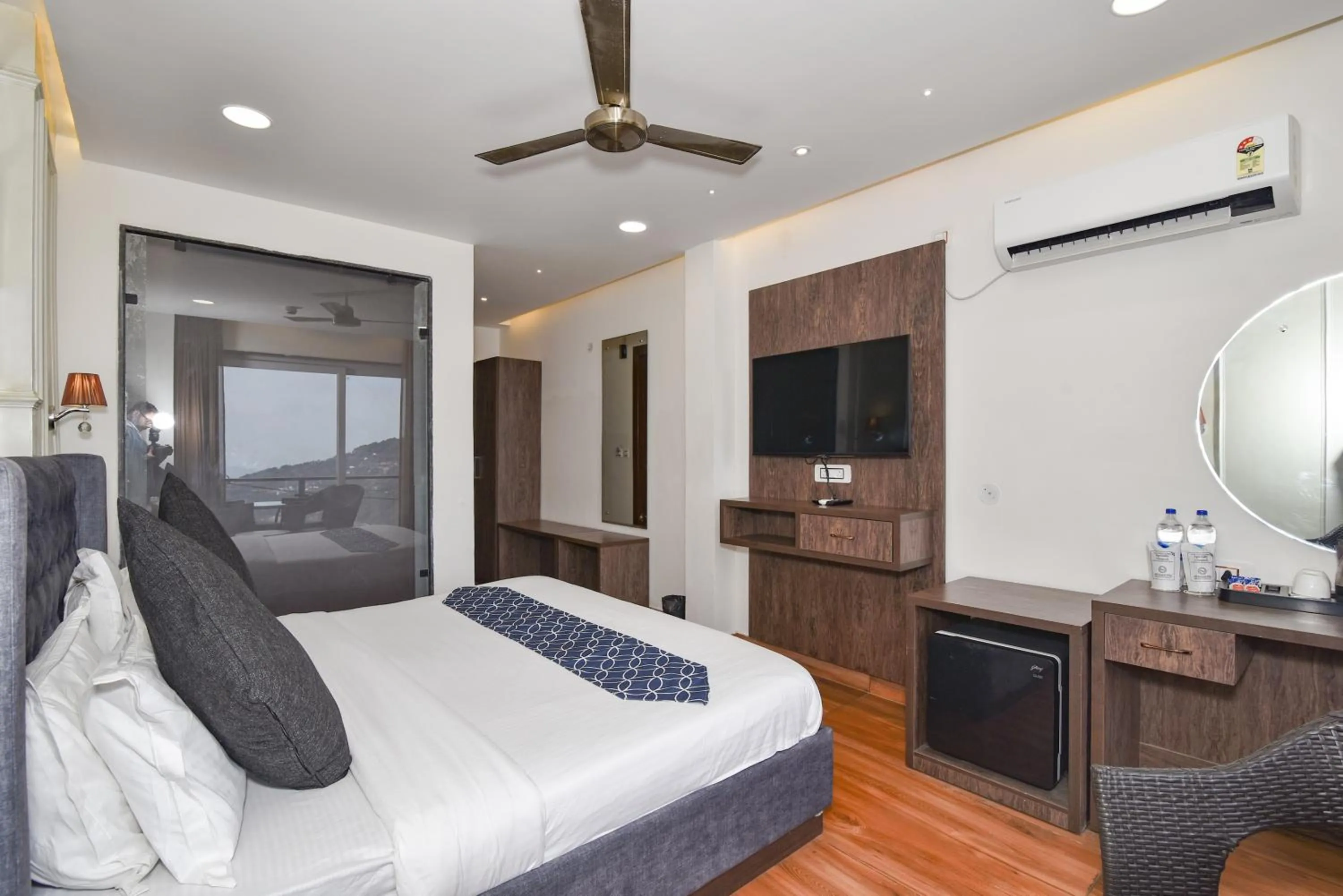 Bedroom, Bed in AH Grand Villa - Hotel Near Dalai Lama Temple