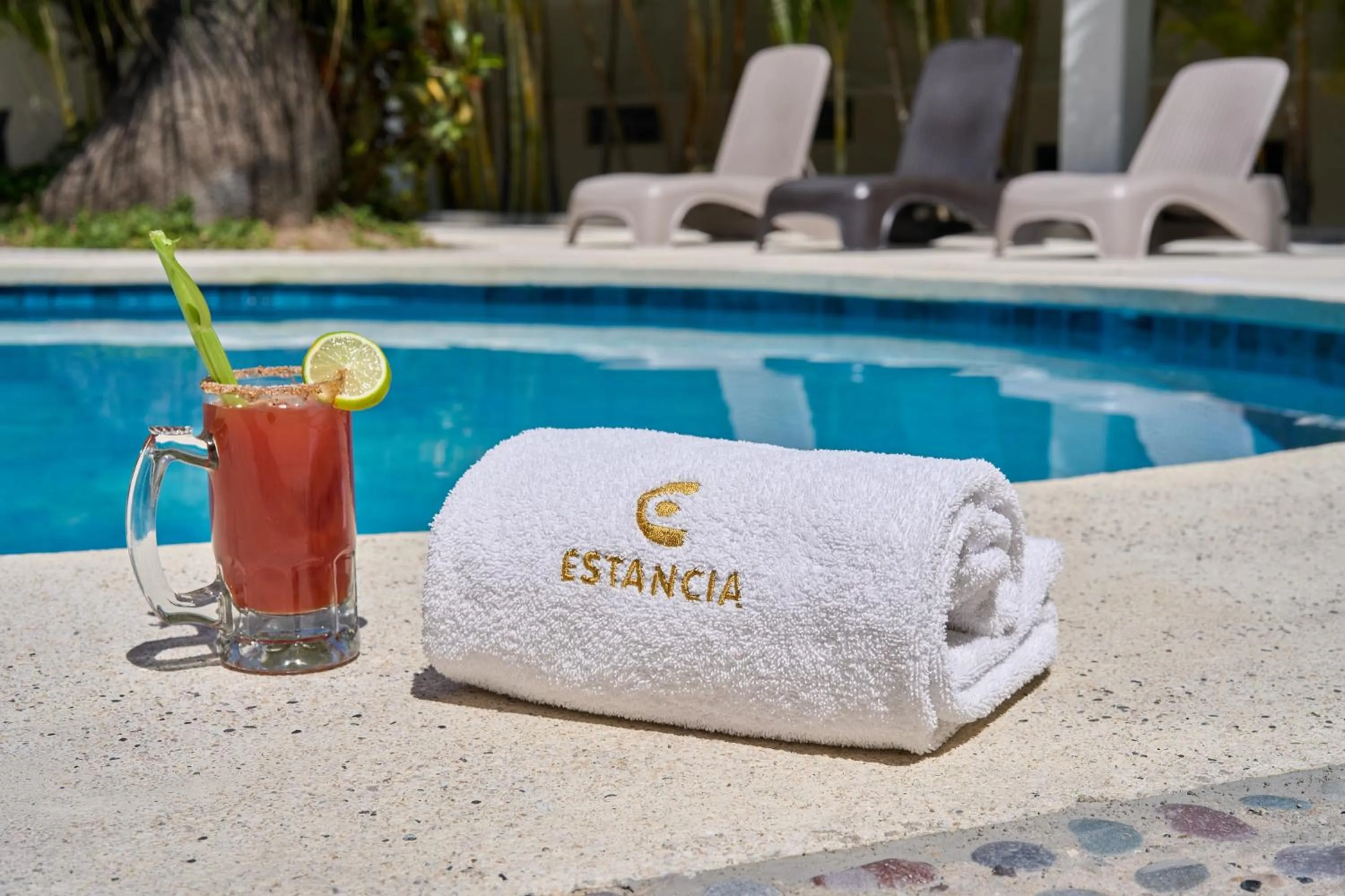 Hotel Estancia Business Class