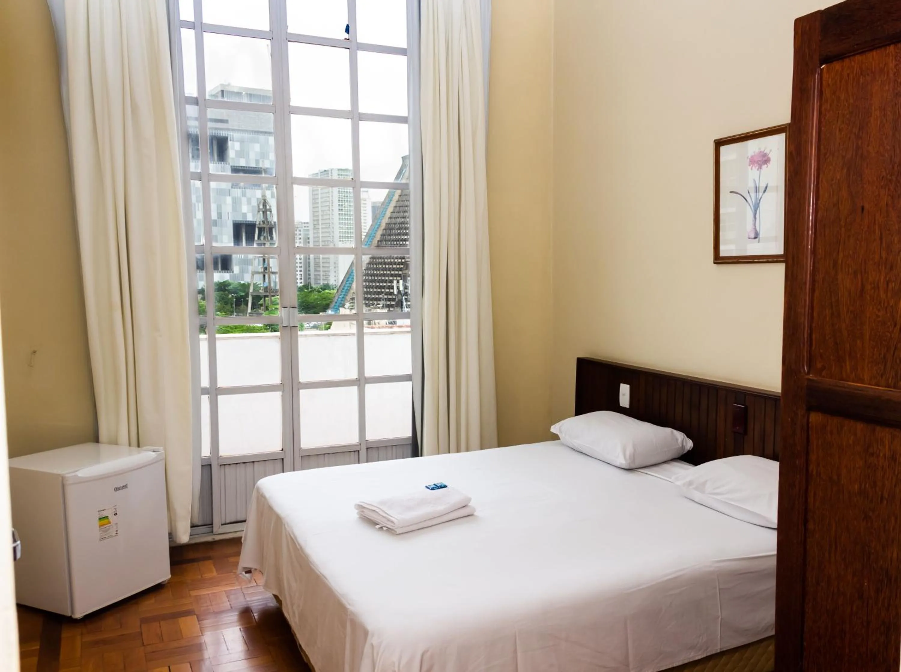 Bed in Hotel Carioca