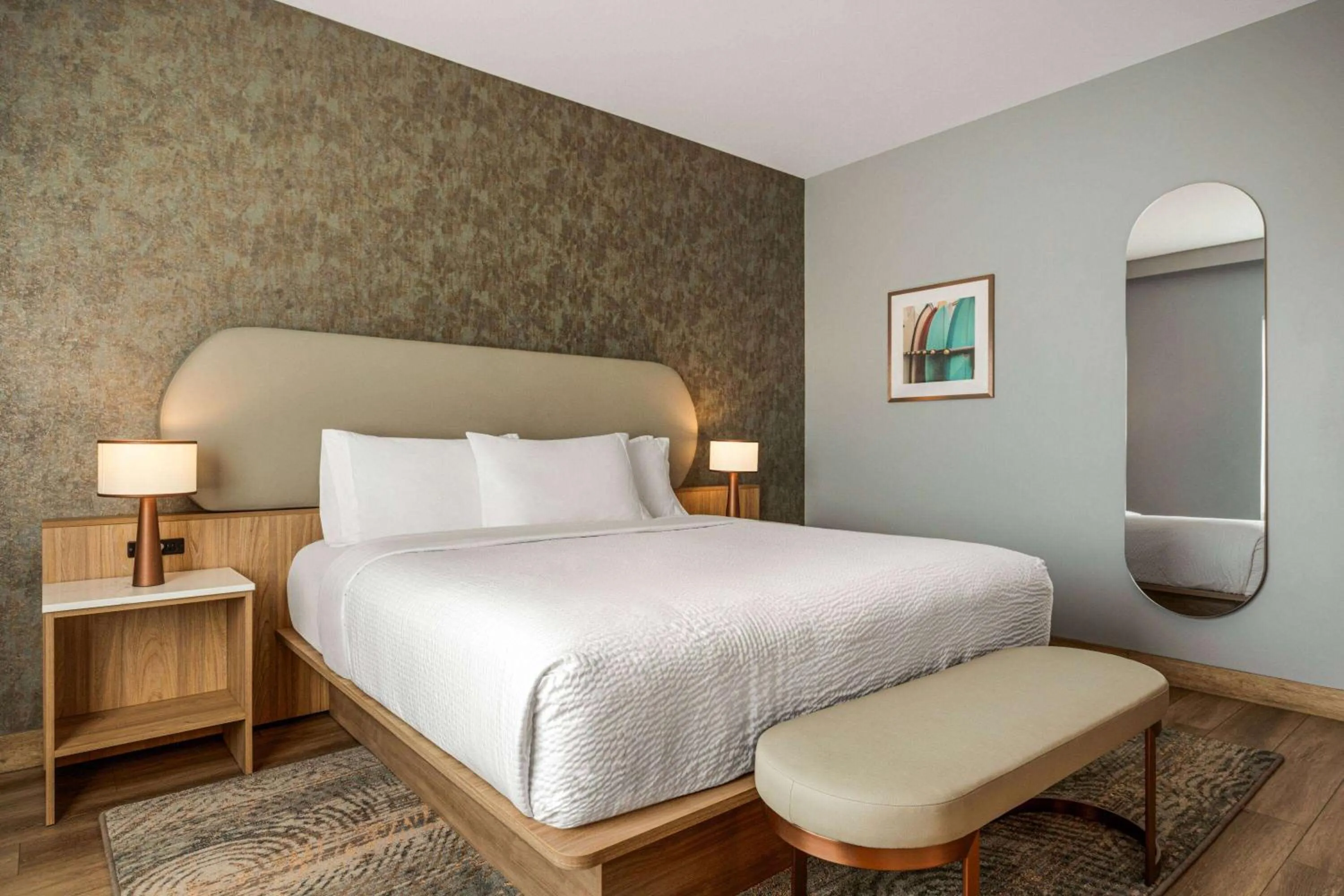 Photo of the whole room, Bed in Sea Glass Beach Place, Trademark Collection by Wyndham