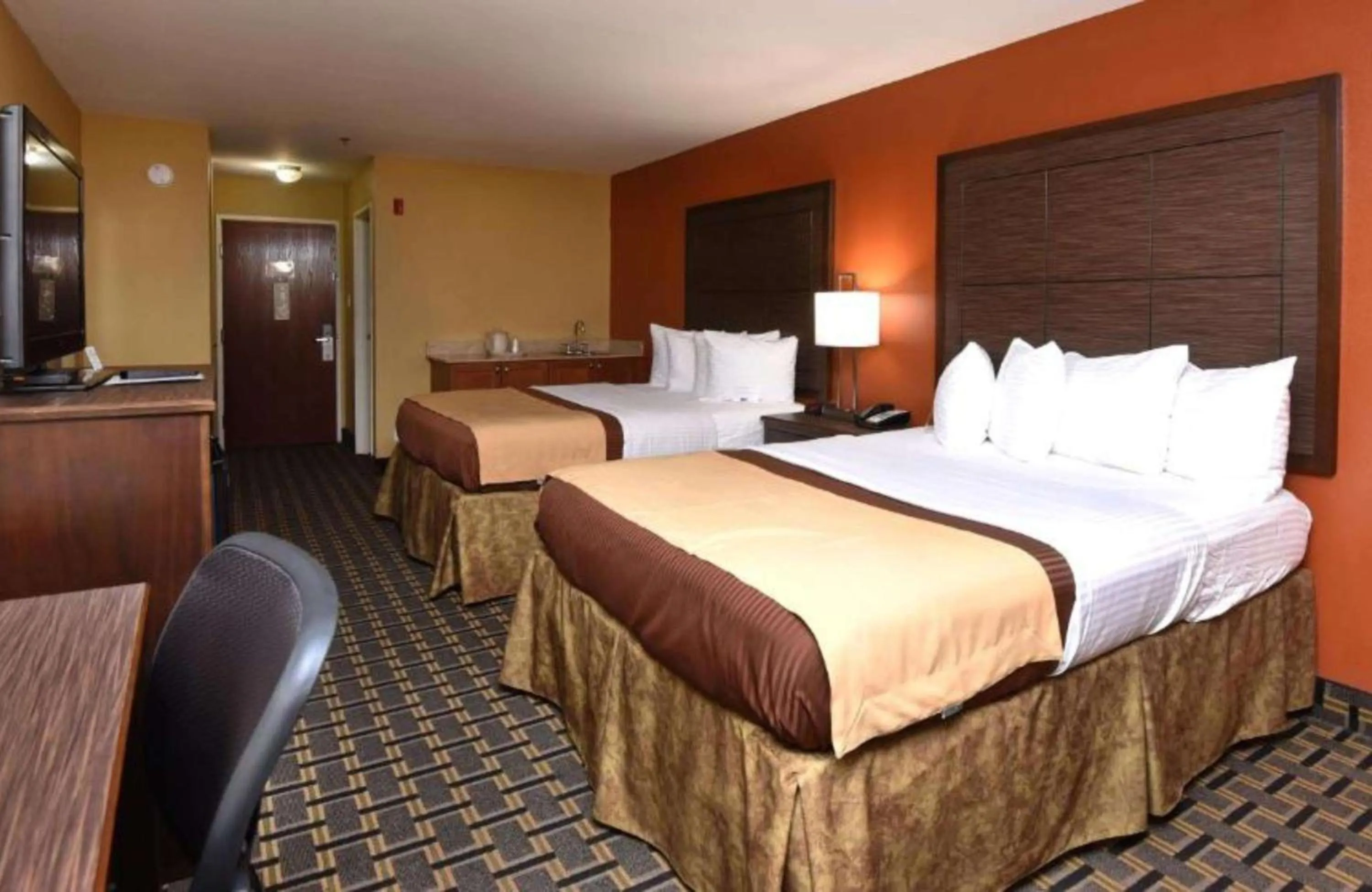 Bedroom, Bed in Best Western Zachary Inn