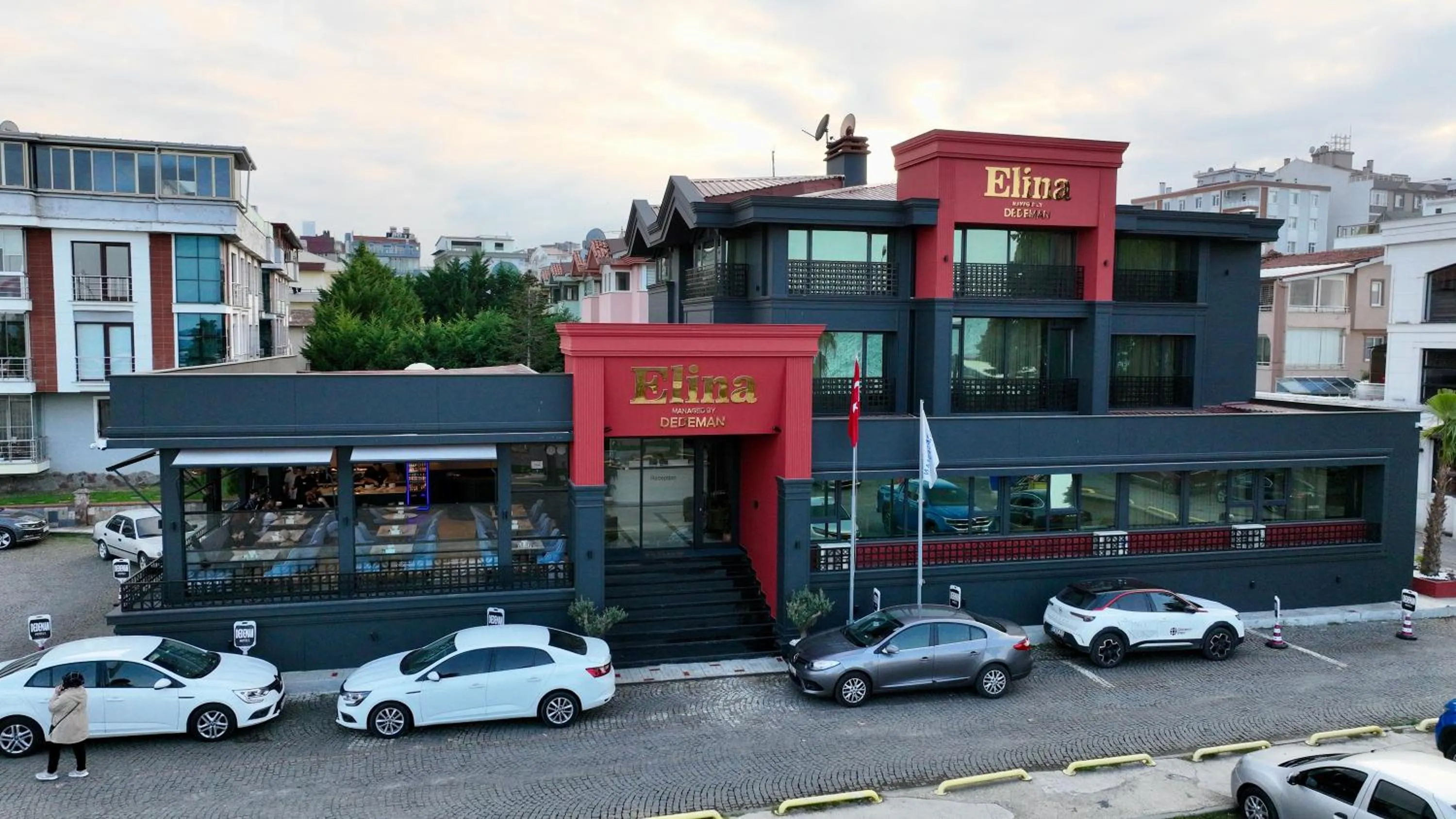 Elina Managed by Dedeman