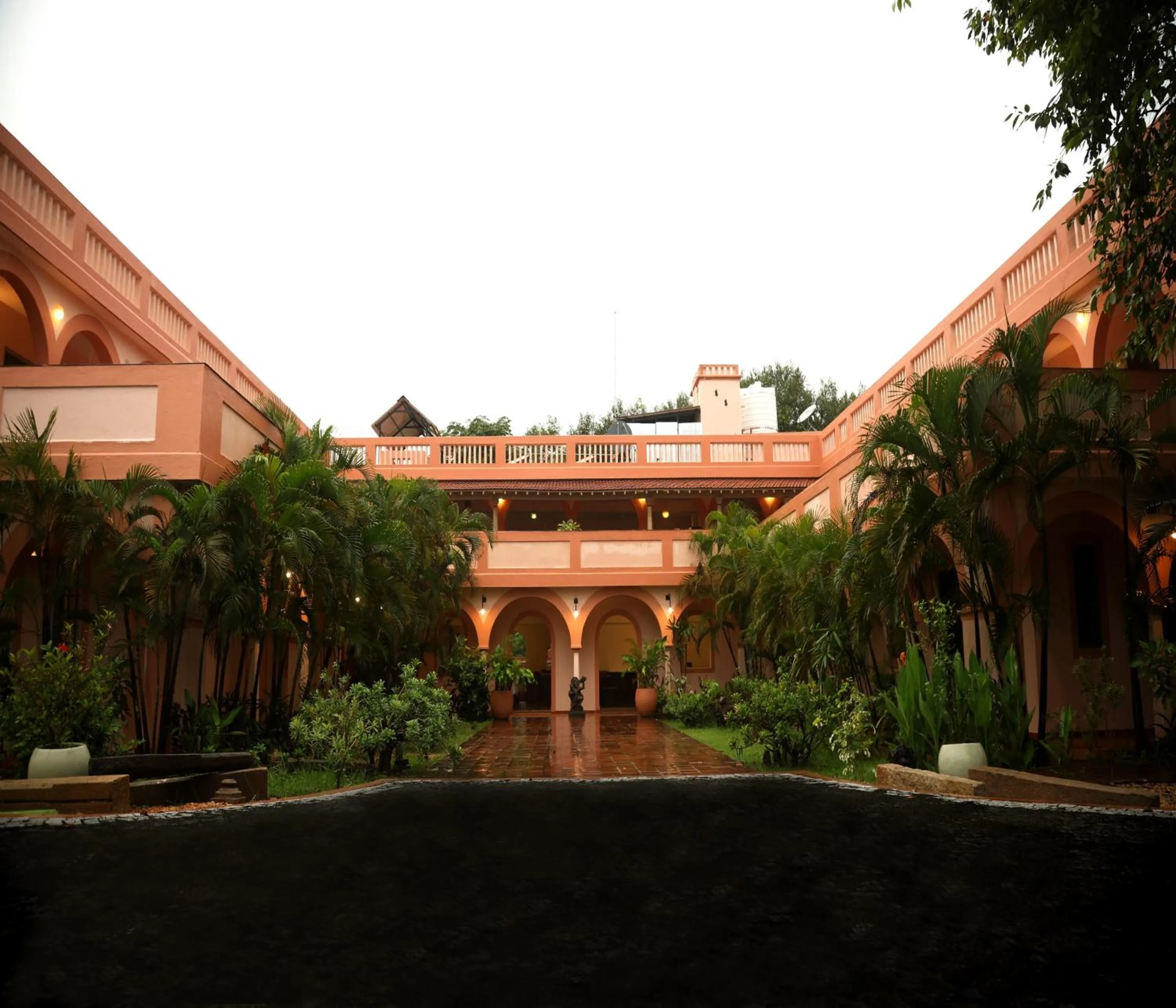 Property building in Mango Hill La Serene Puducherry