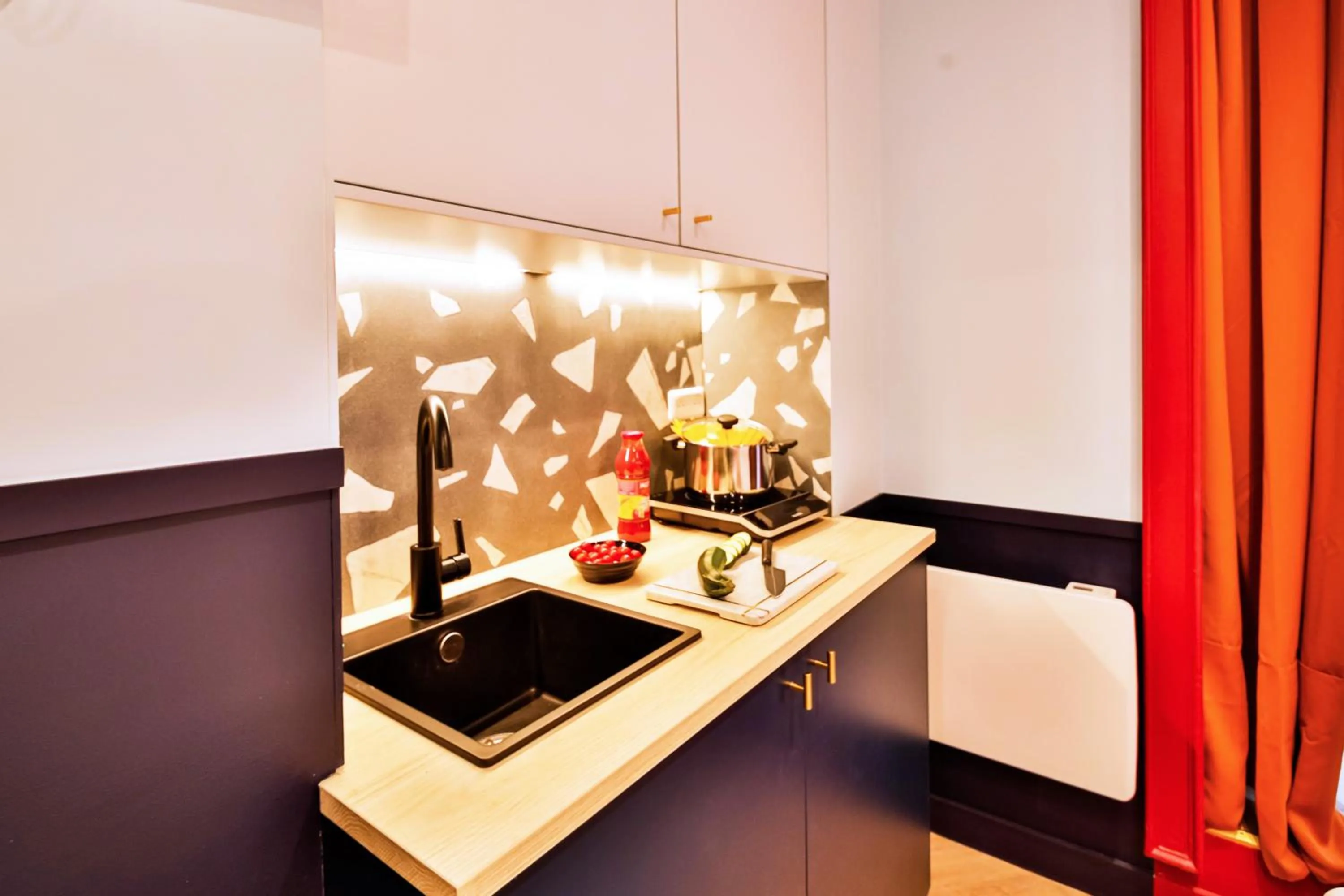 Kitchen or kitchenette in WS Louvre - Saint-Roch