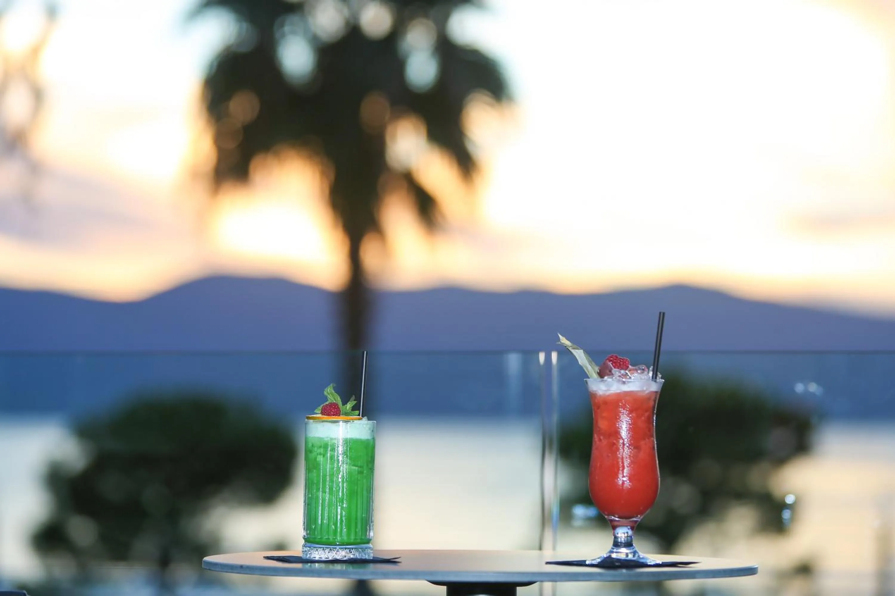 Food and drinks in Charm Hotel