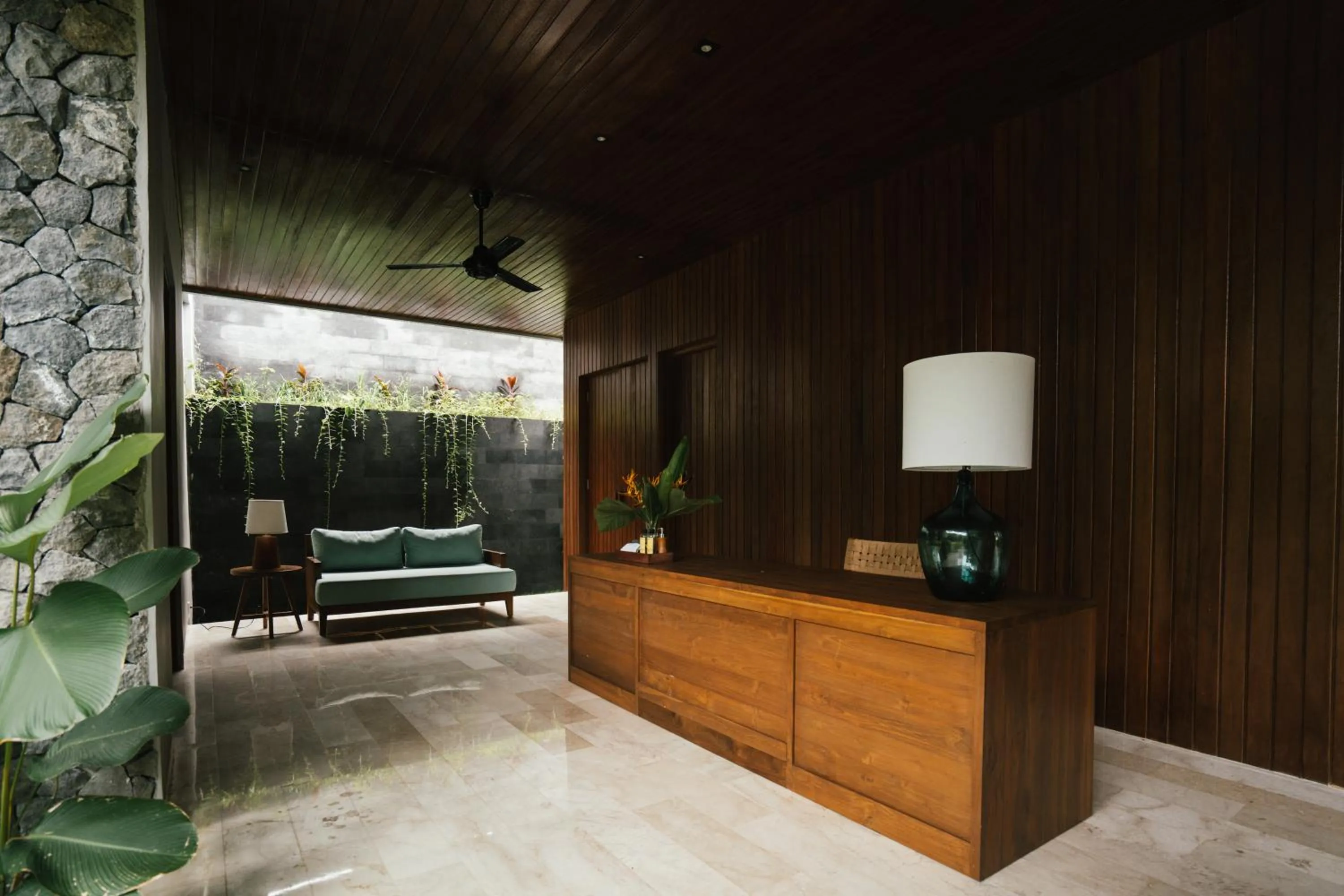 Spa and wellness centre/facilities in Sanglung Villas & Suites