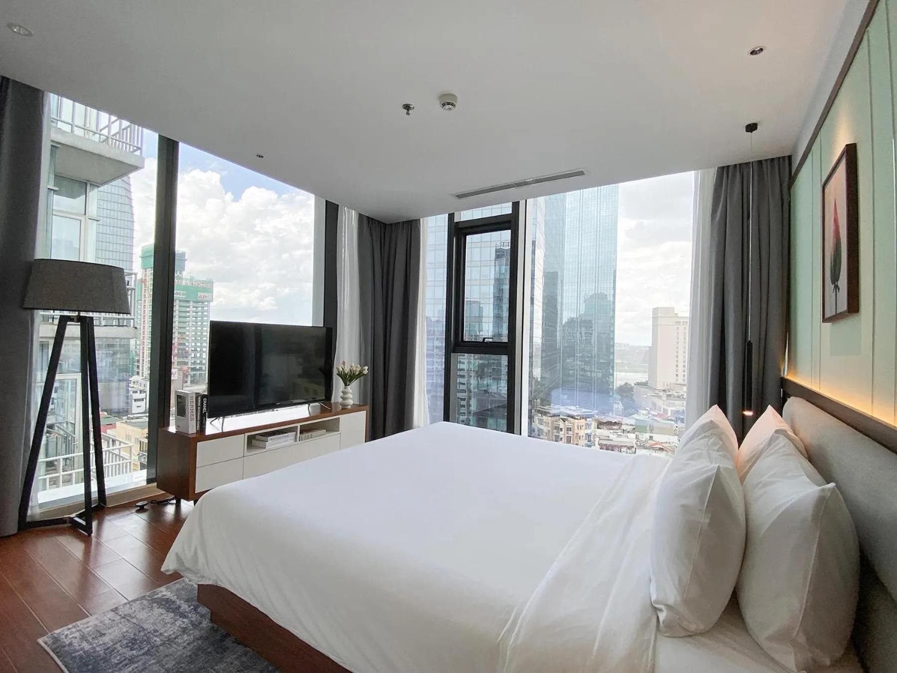 Bed in Signature by M Village Lê Thánh Tôn