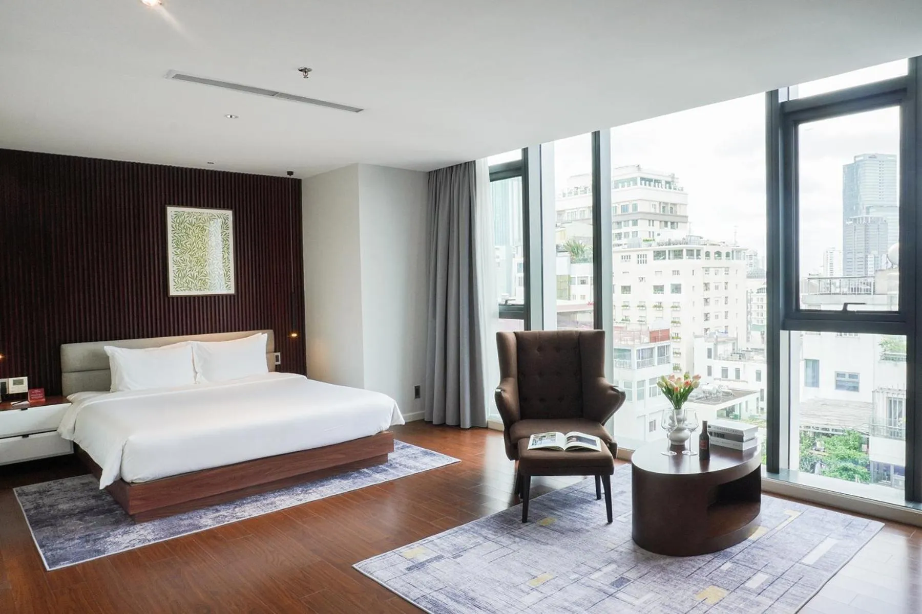 Photo of the whole room, Bed in Signature by M Village Lê Thánh Tôn