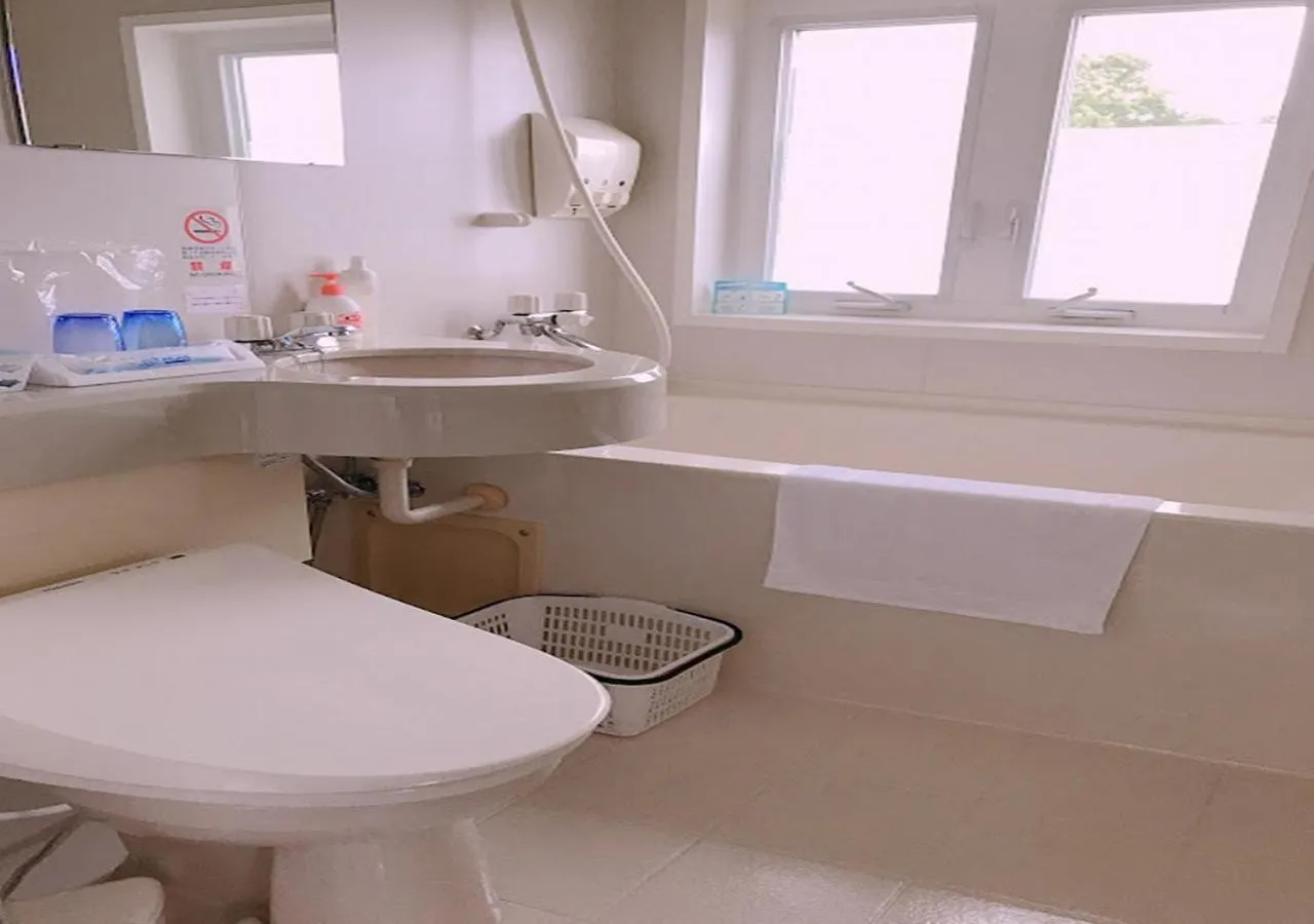 Bathroom in Tenshino Iruka