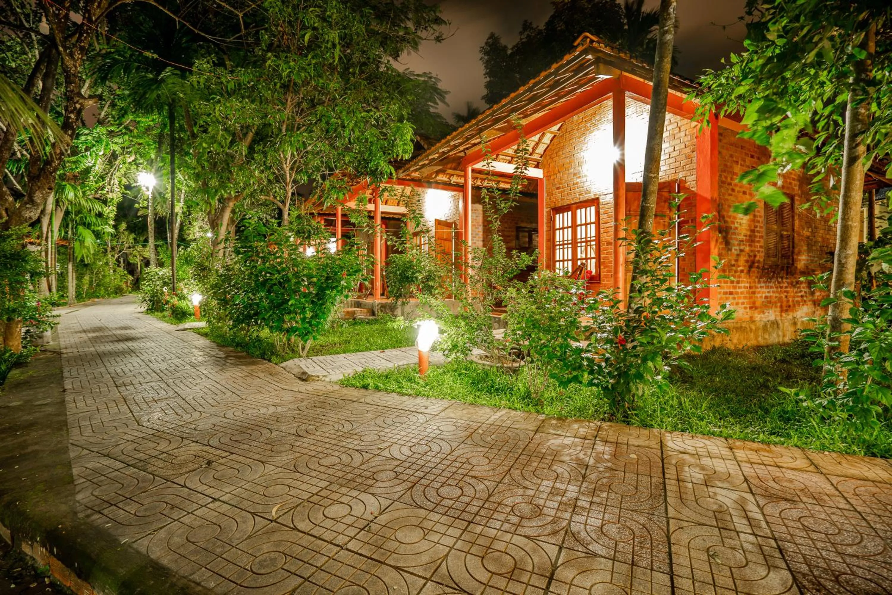 Garden in Huong Giang Bungalow