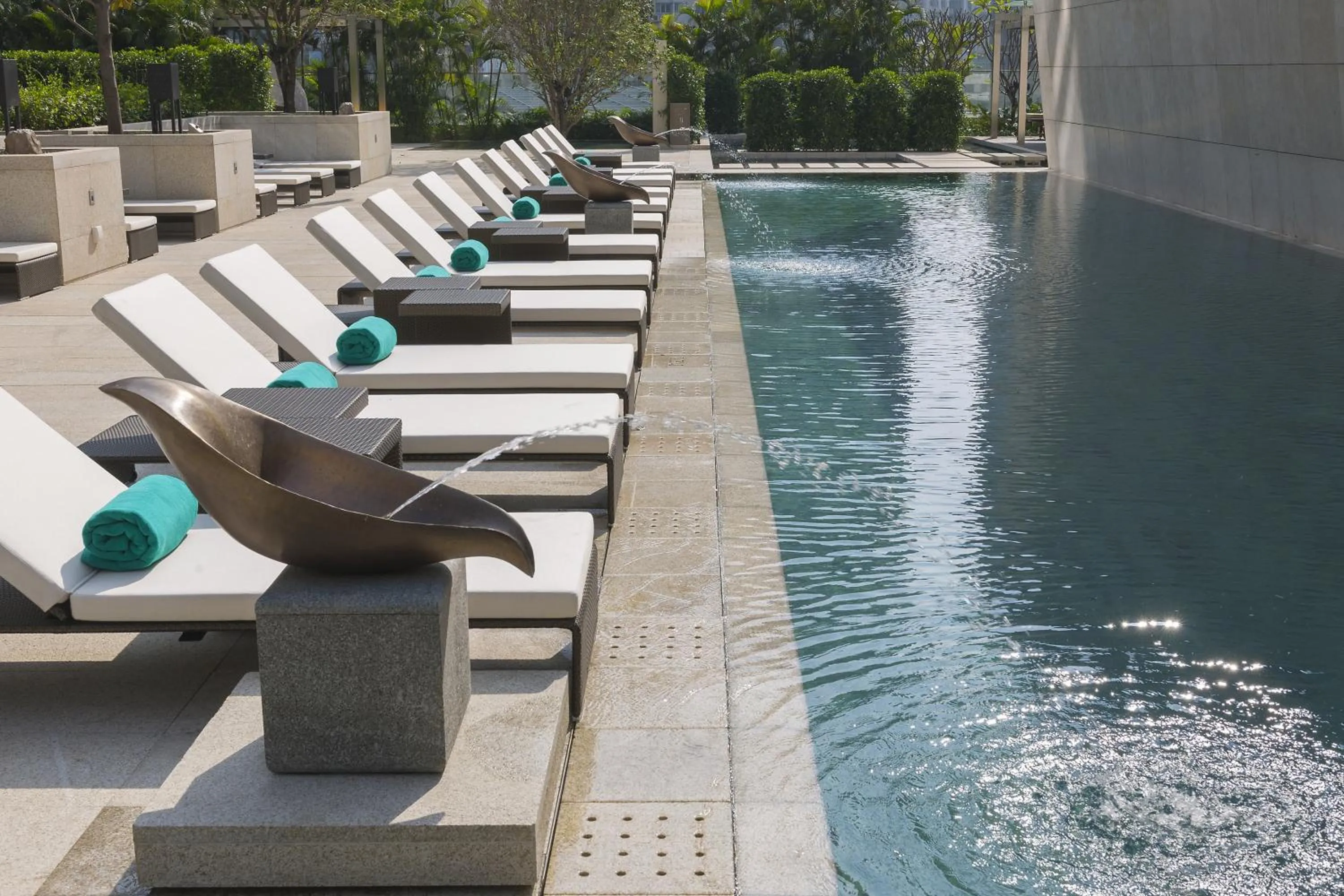 Swimming pool in Mandarin Oriental, Guangzhou