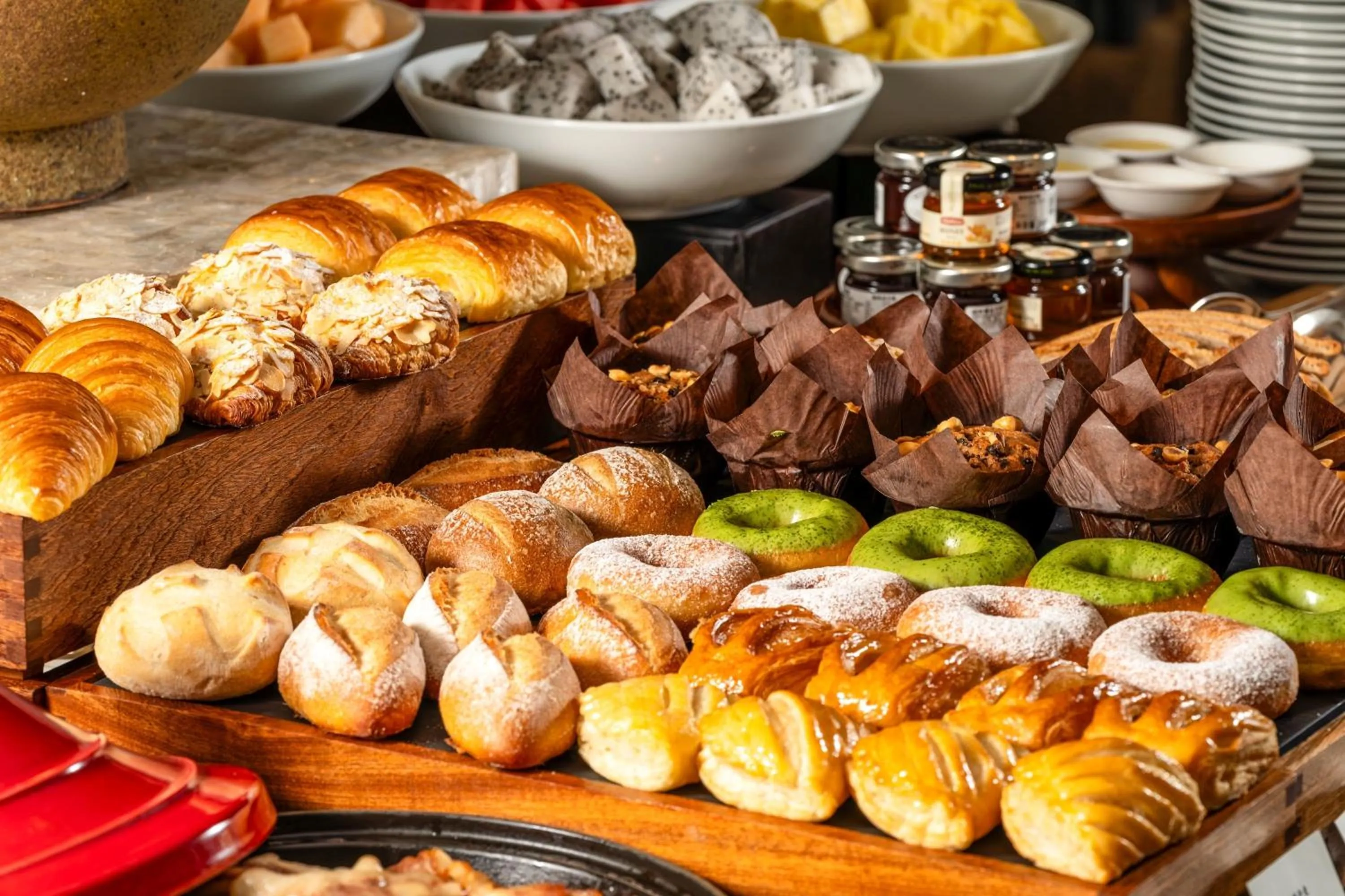 Buffet breakfast in Mandarin Oriental, Guangzhou