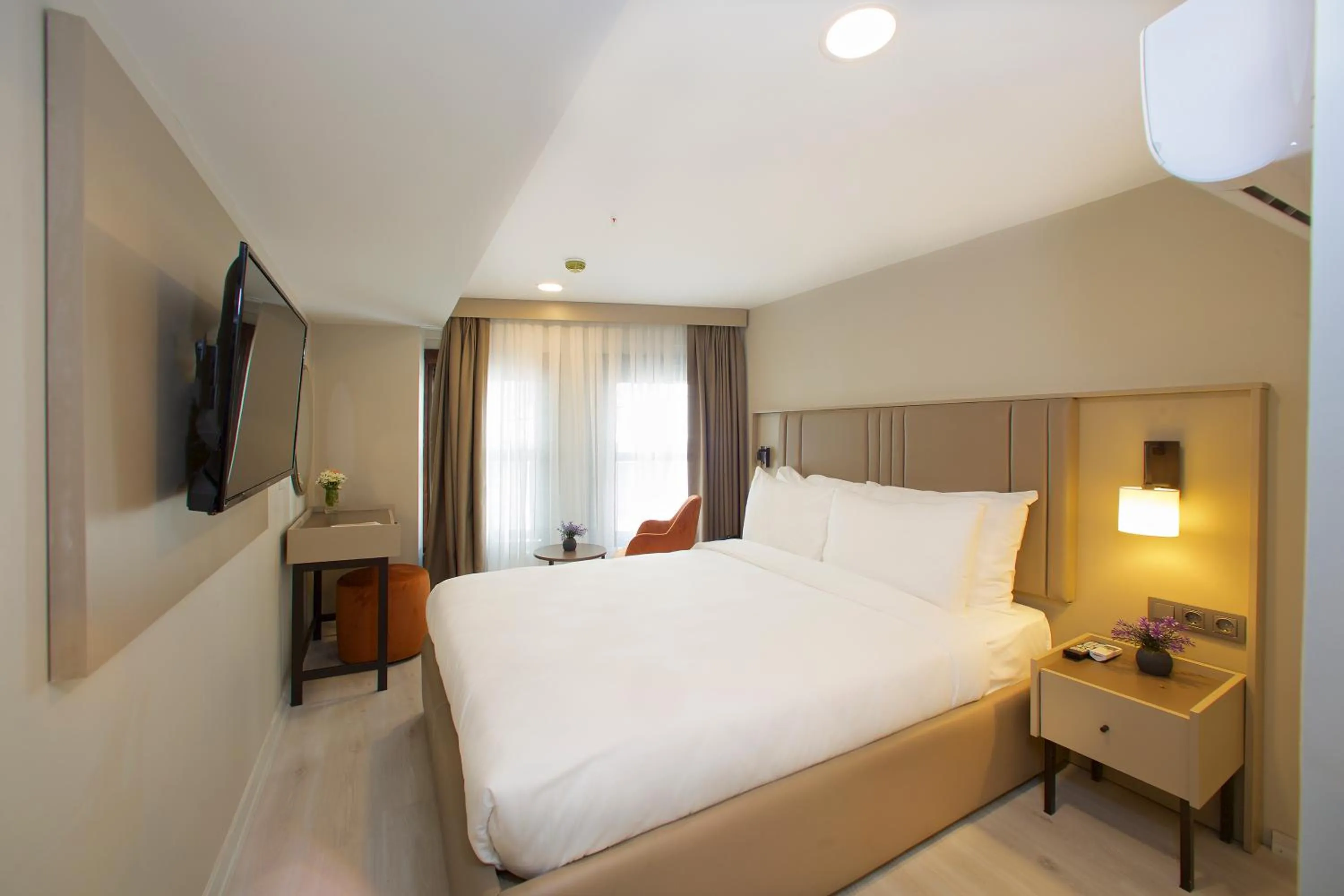 Bedroom, Bed in Joy Taksim