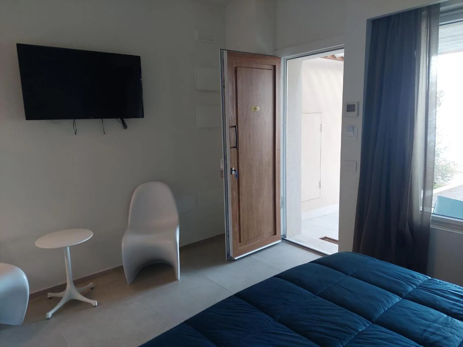 View (from property/room), Bed in Hotel Belvedere Resort