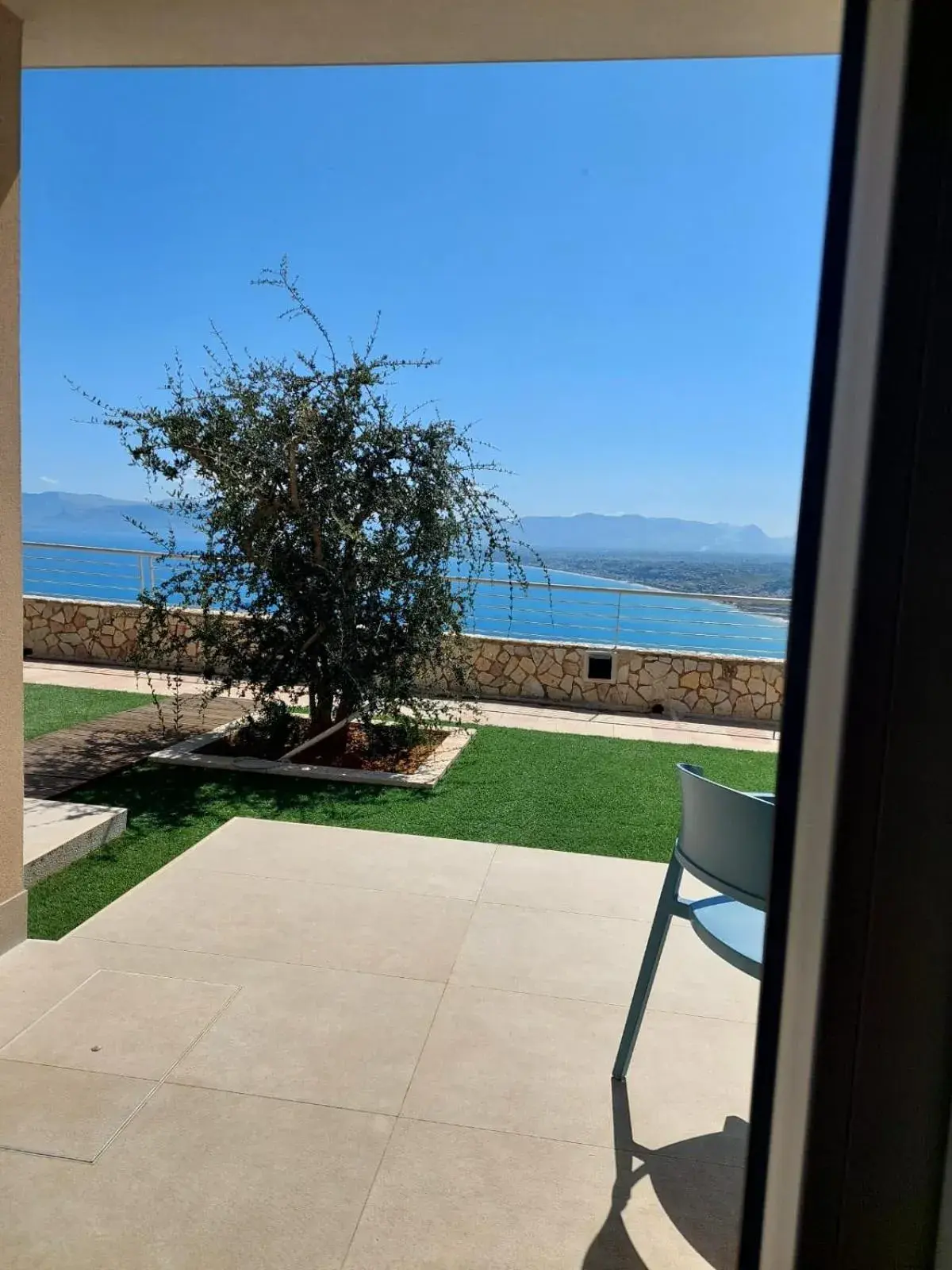 Deluxe Double Room with Balcony and Sea View in Hotel Belvedere Resort Deluxe Double Room with Balcony and Sea View in Hotel Belvedere Resort