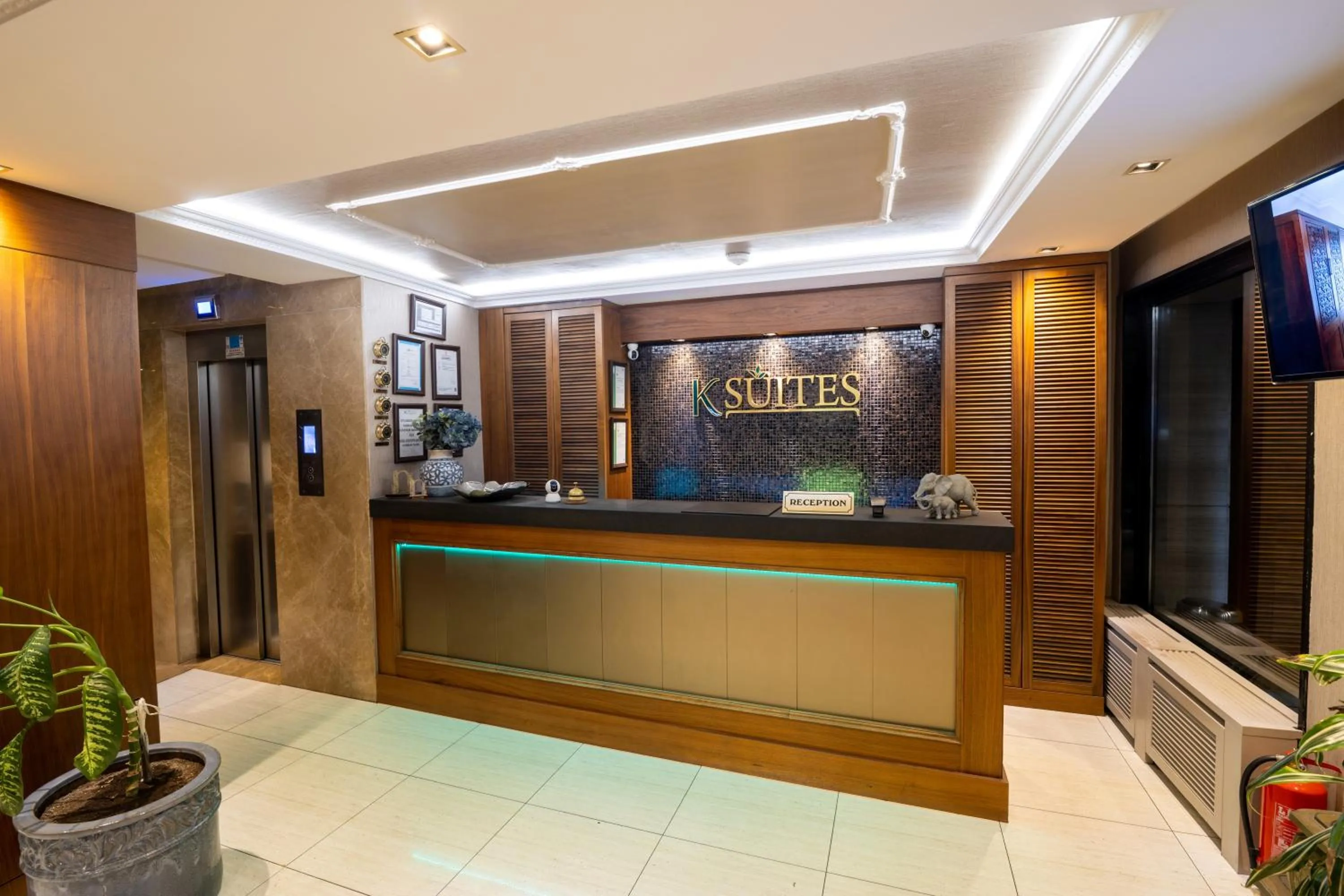 Lobby or reception in Şişli Luxury K Suites Hotel