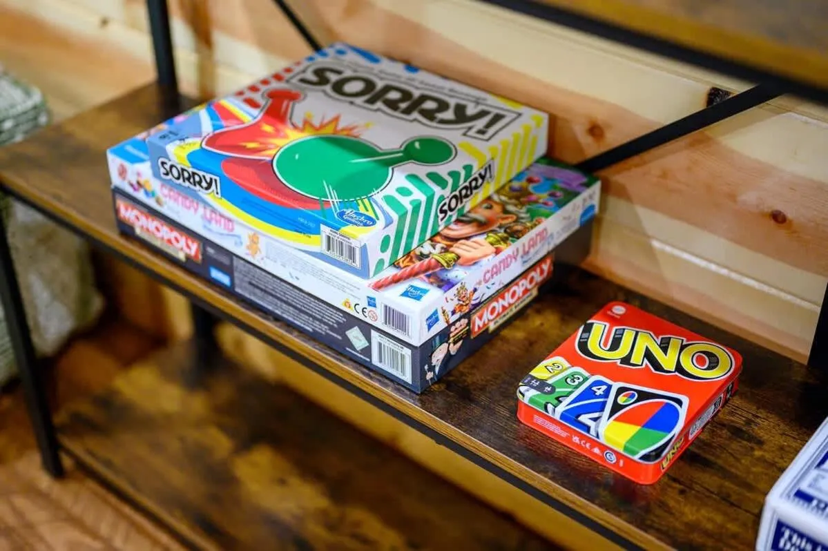 Massive Hochatown Lodge W Spa, Basketball & More