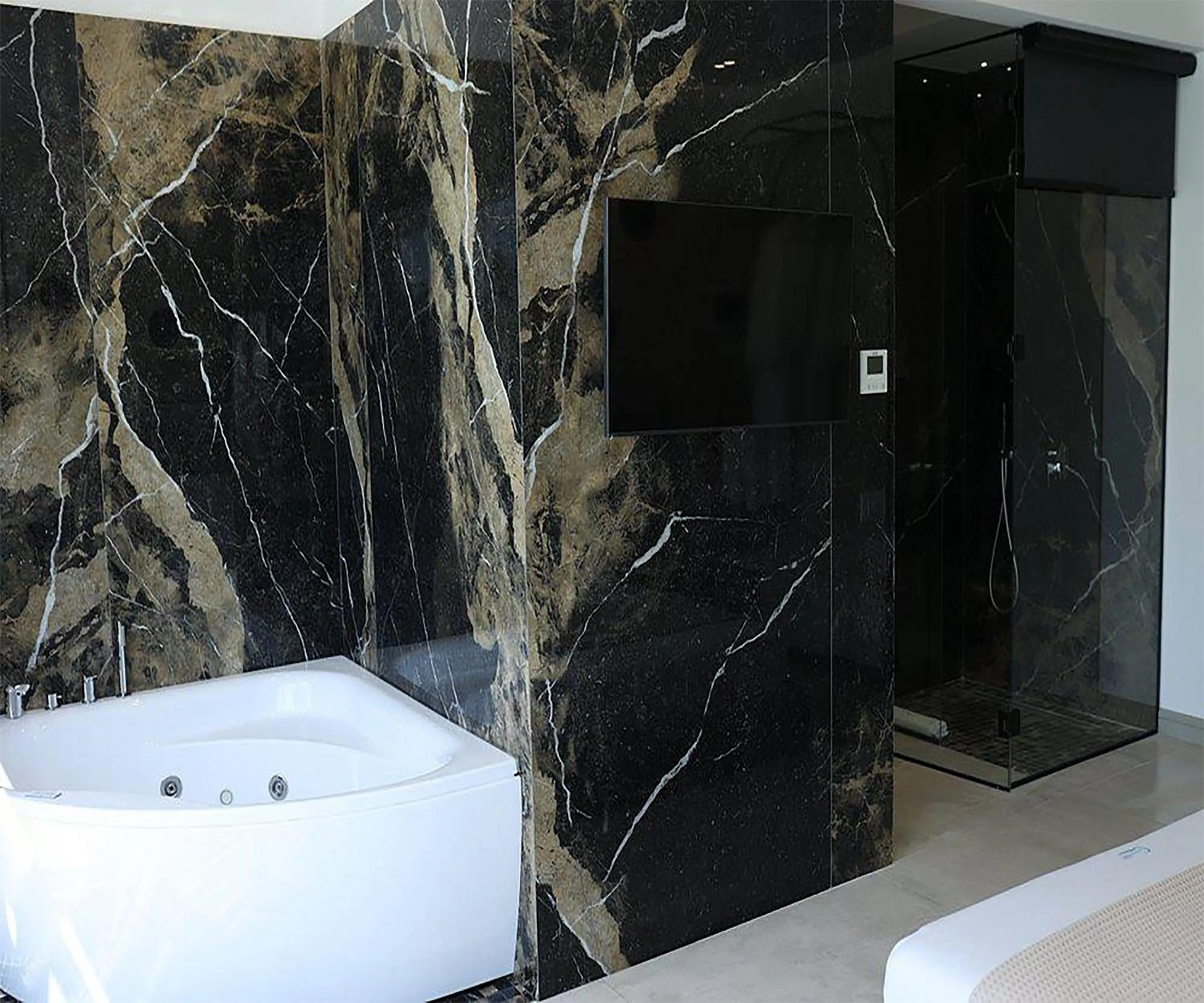 Bathroom in Comfort Suites