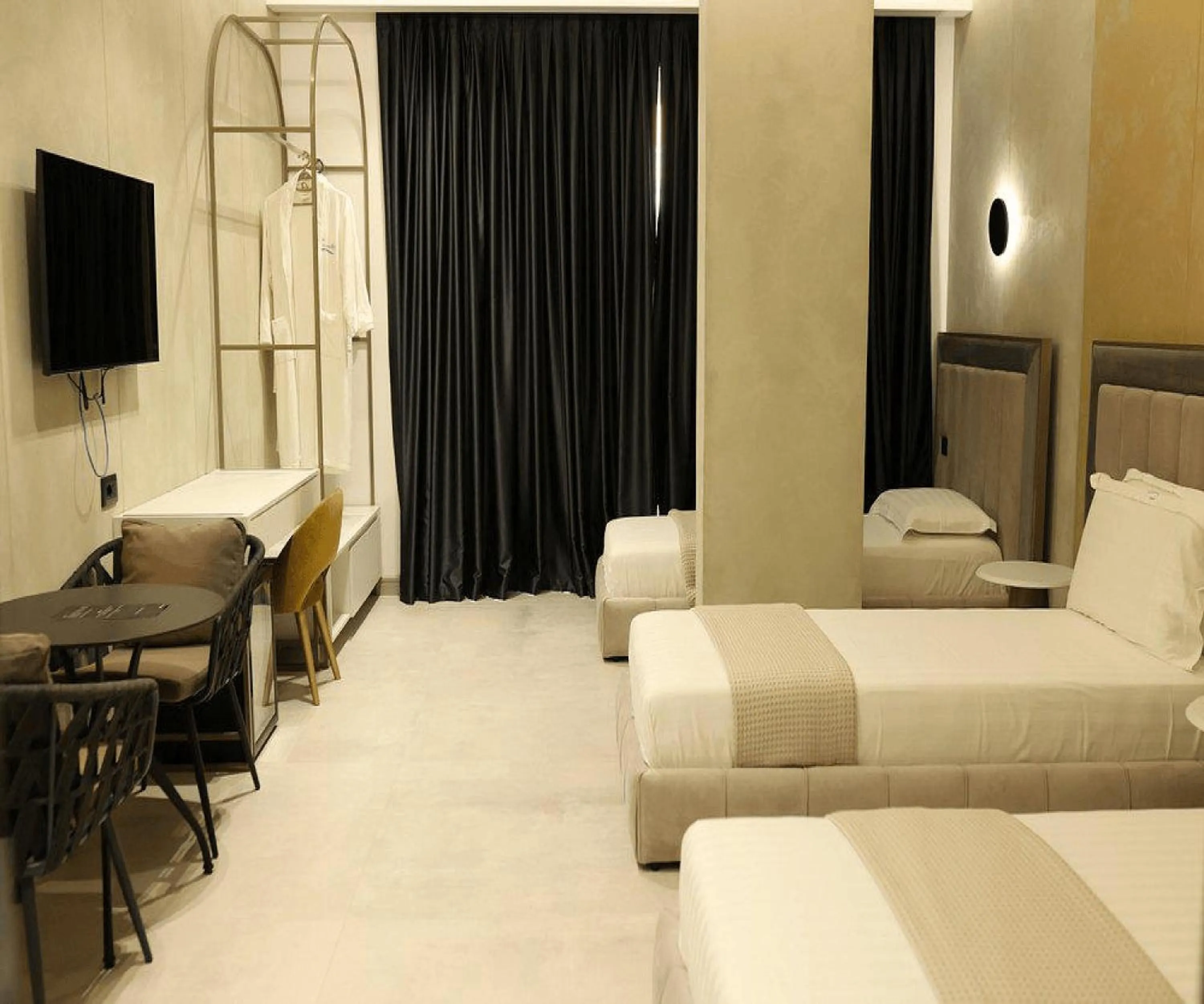 Bed in Comfort Suites