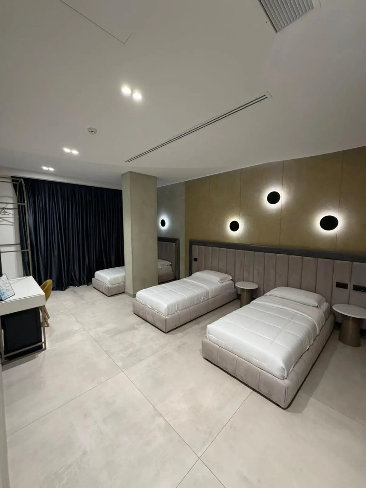 Bed in Comfort Suites