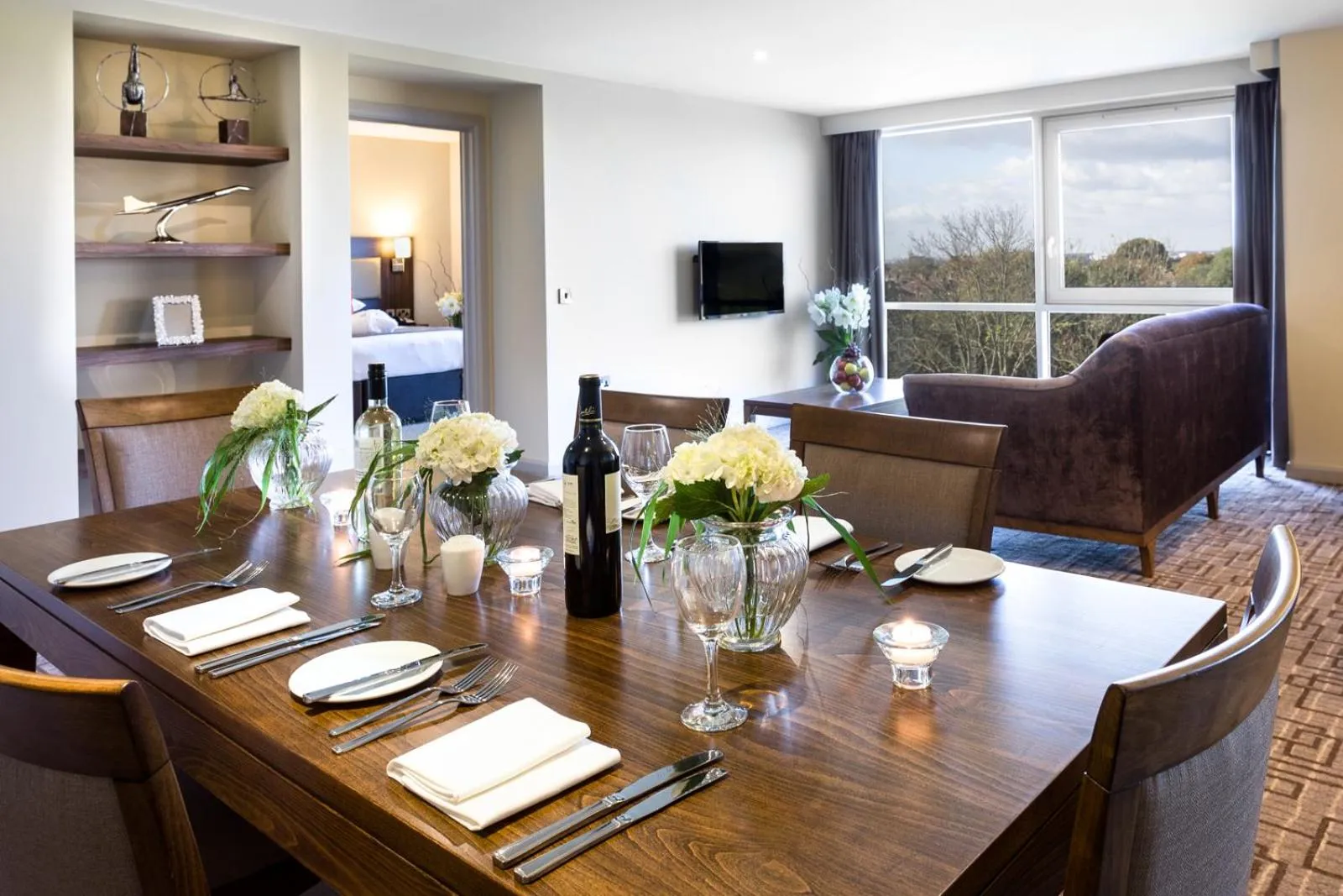 Living room in Heston Hyde Hotel