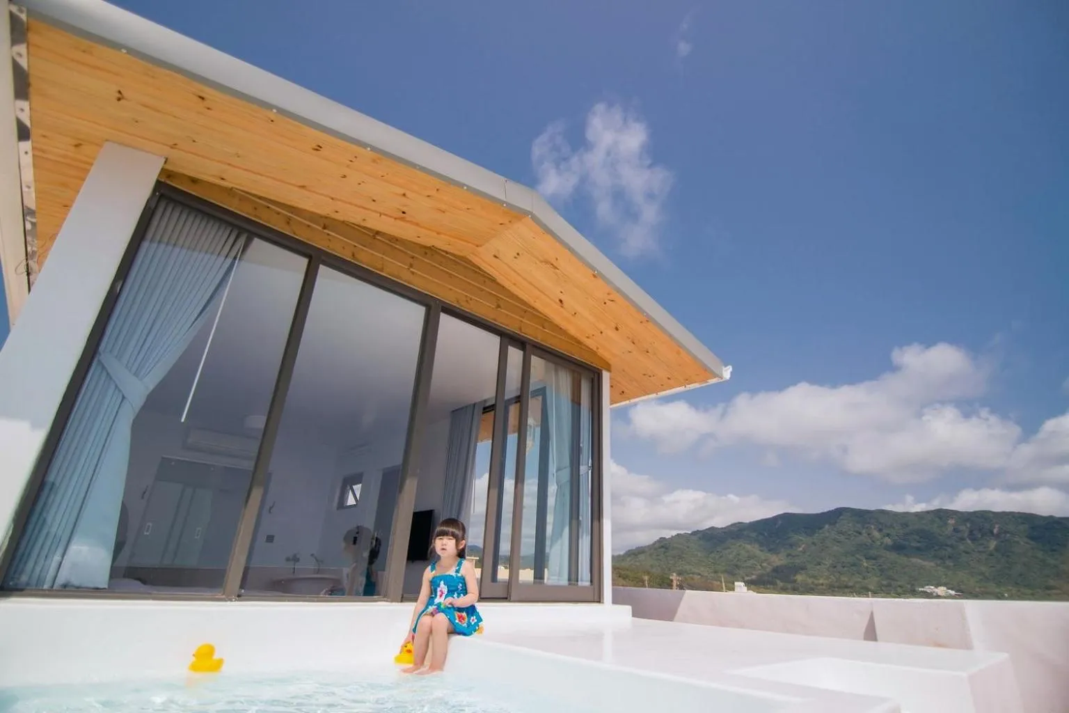 Day in Sea Shore Hotel