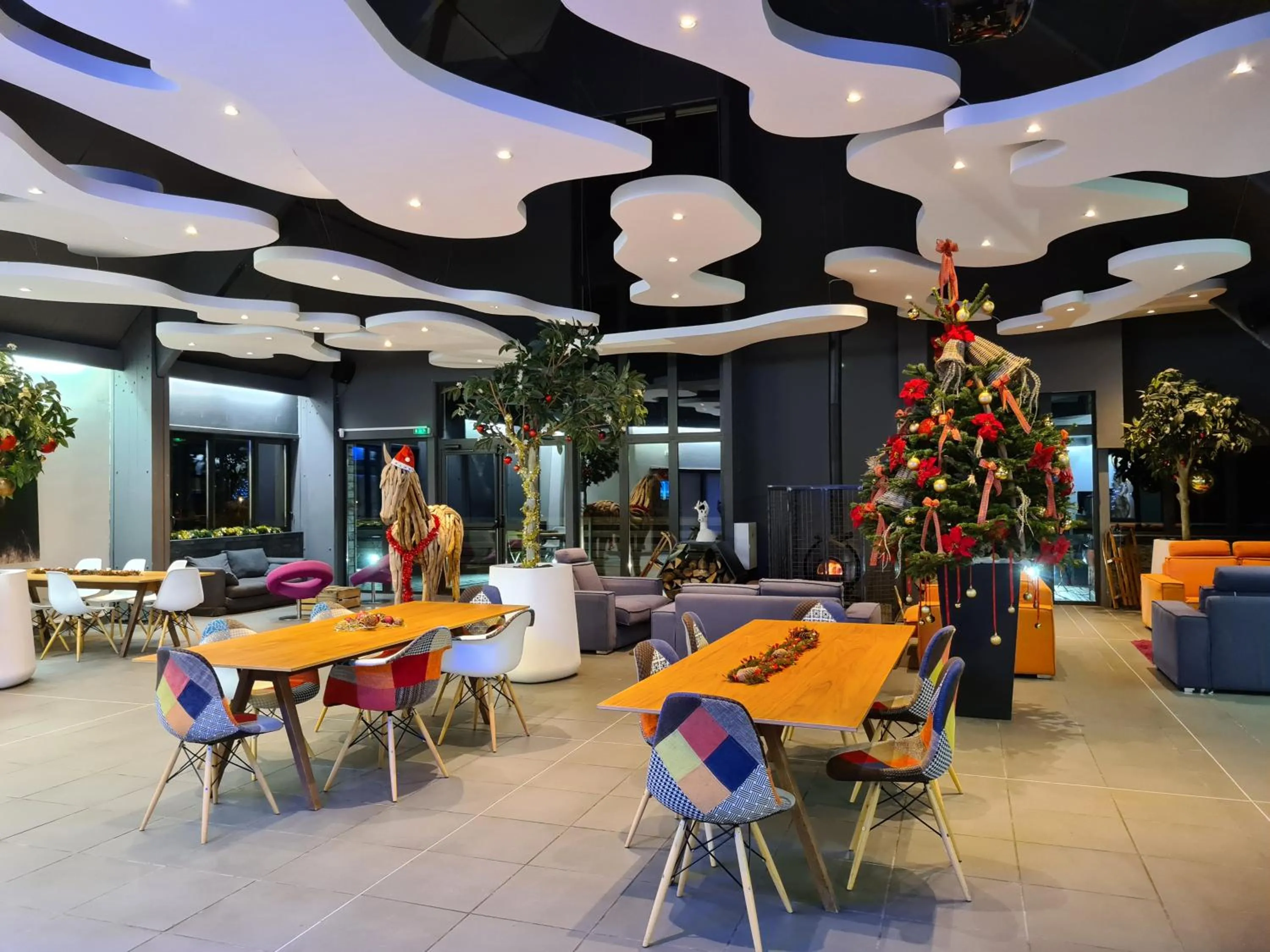Restaurant/places to eat in Sancy Resort