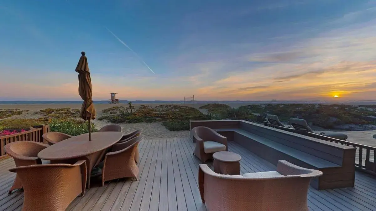 3 Bedroom 2 Bath Beachfront Home 3 Bedroom 2 Bath Beachfront Home