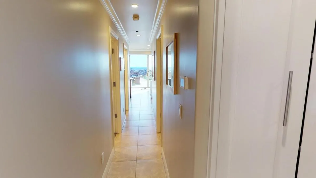 3 Bedroom 2 Bath Beachfront Home