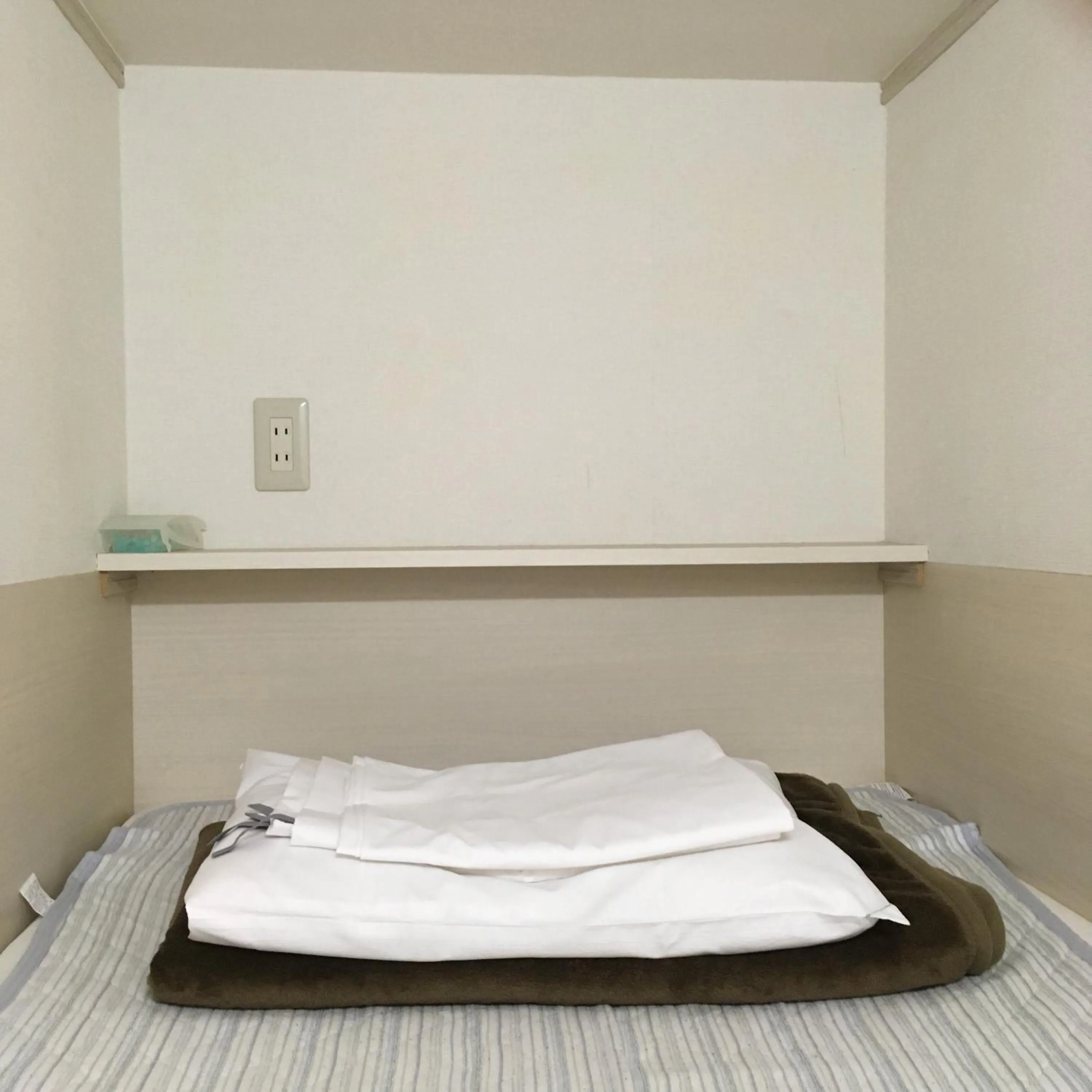 Bed in 1 Night 1980 Hostel Tokyo Asakusa Simple Stay